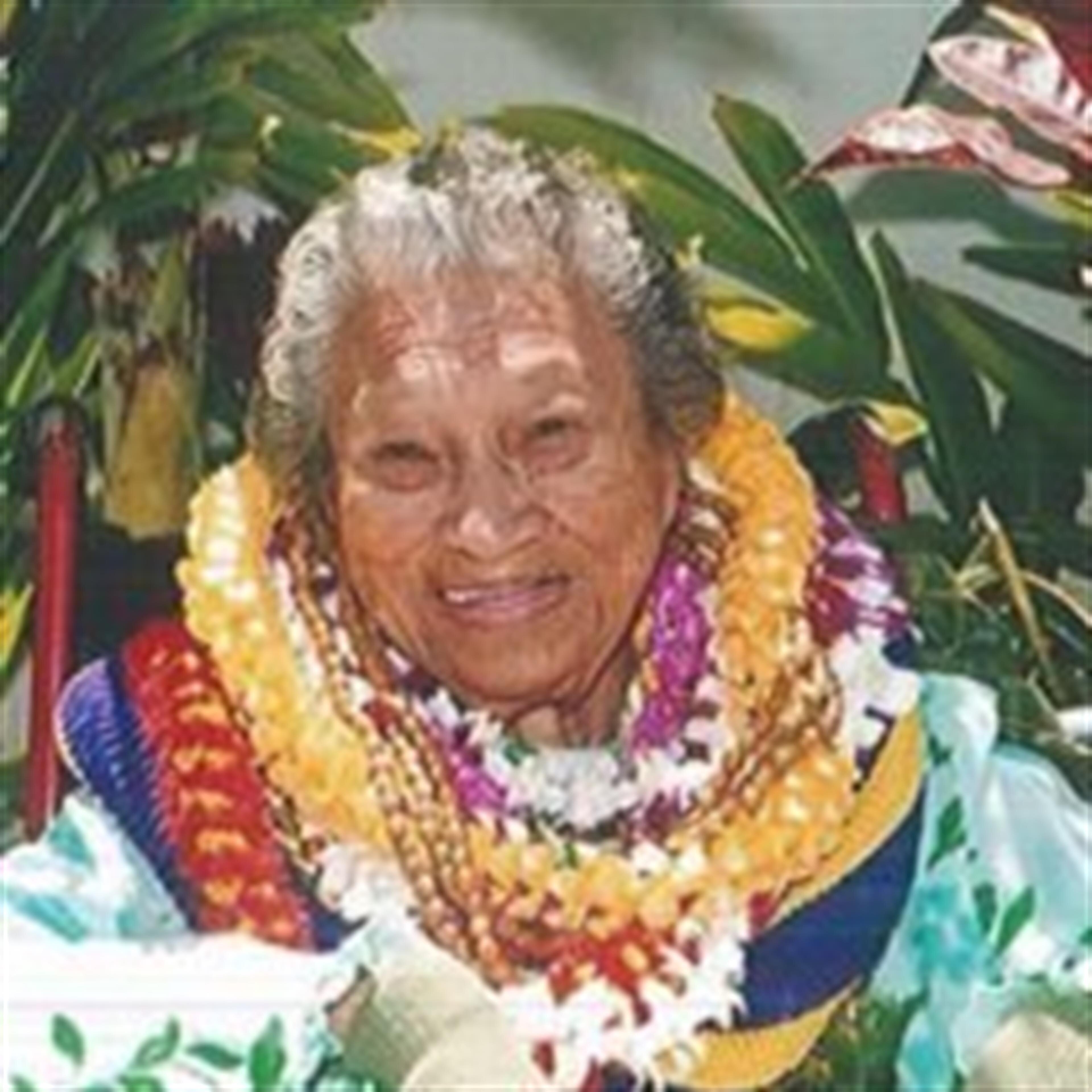 Estelle  Kahawaiolaa Halualani  Drew 