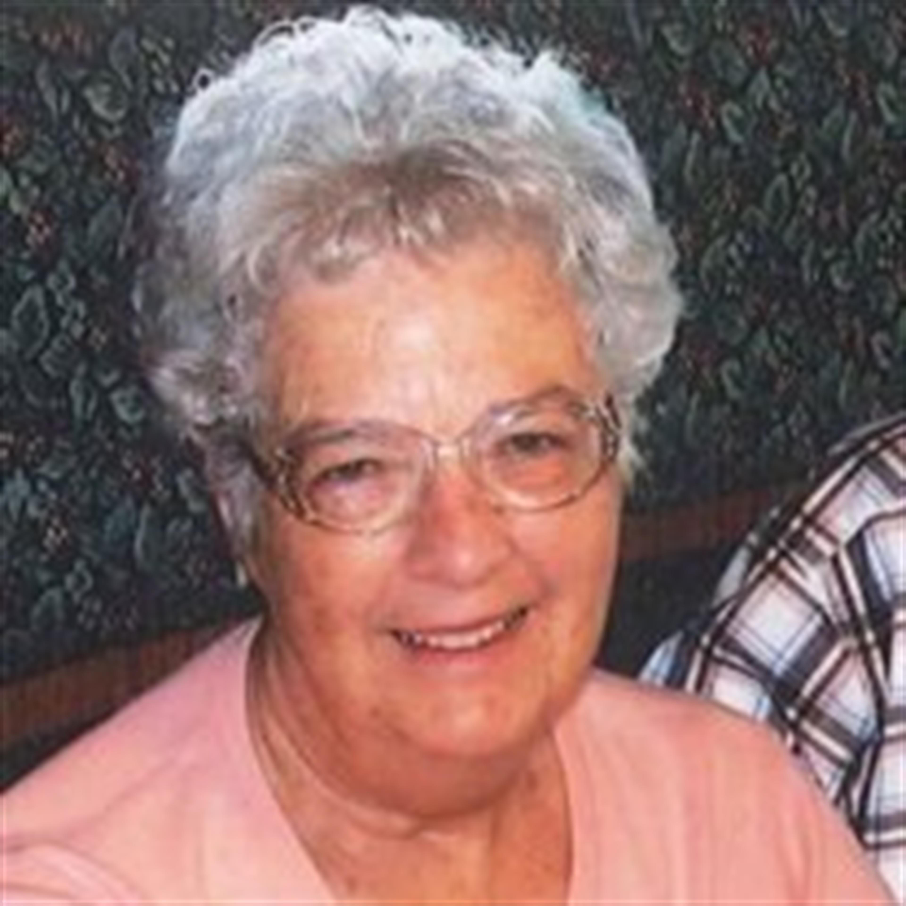 Ruth M Midgette