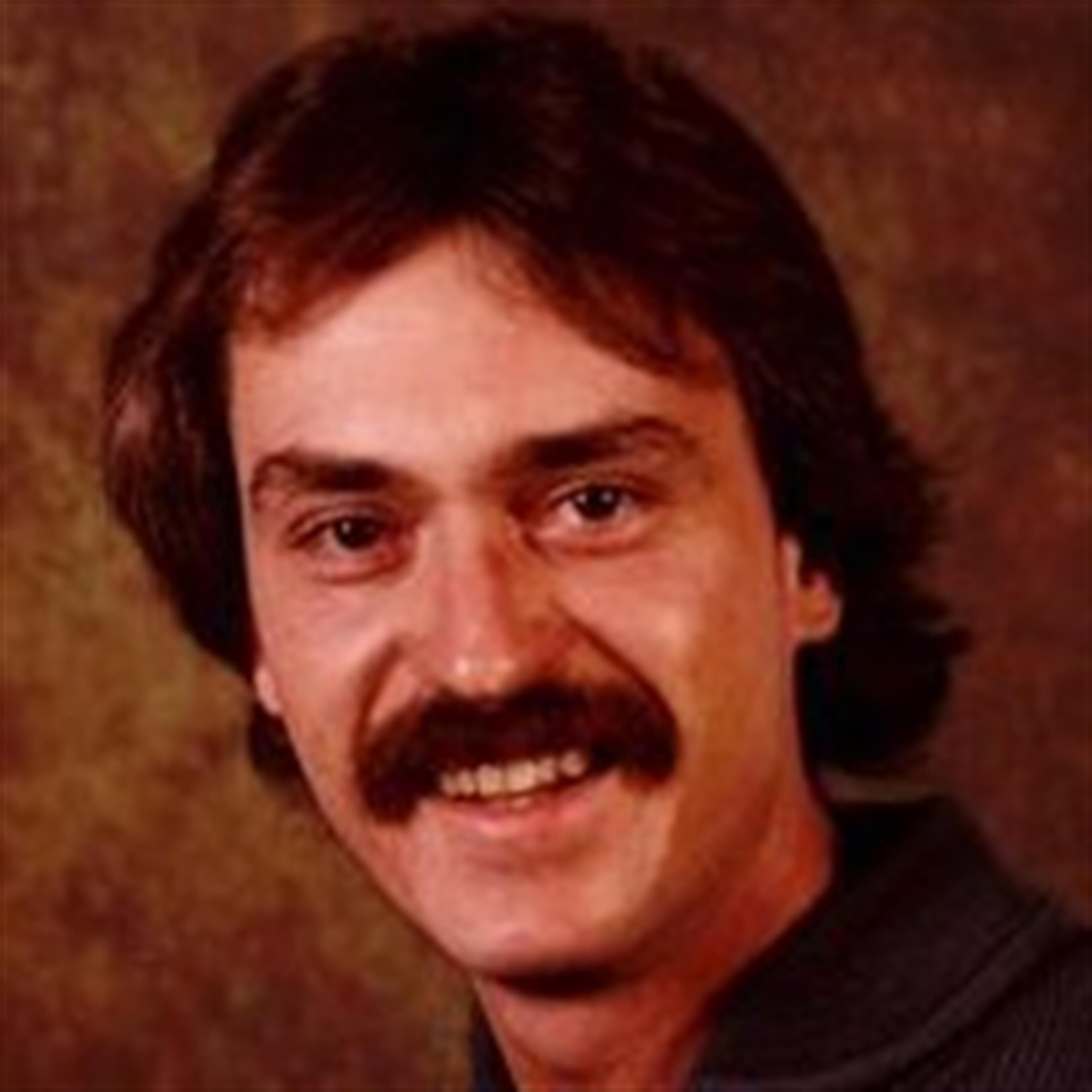 Mr. R. Steve Hunter