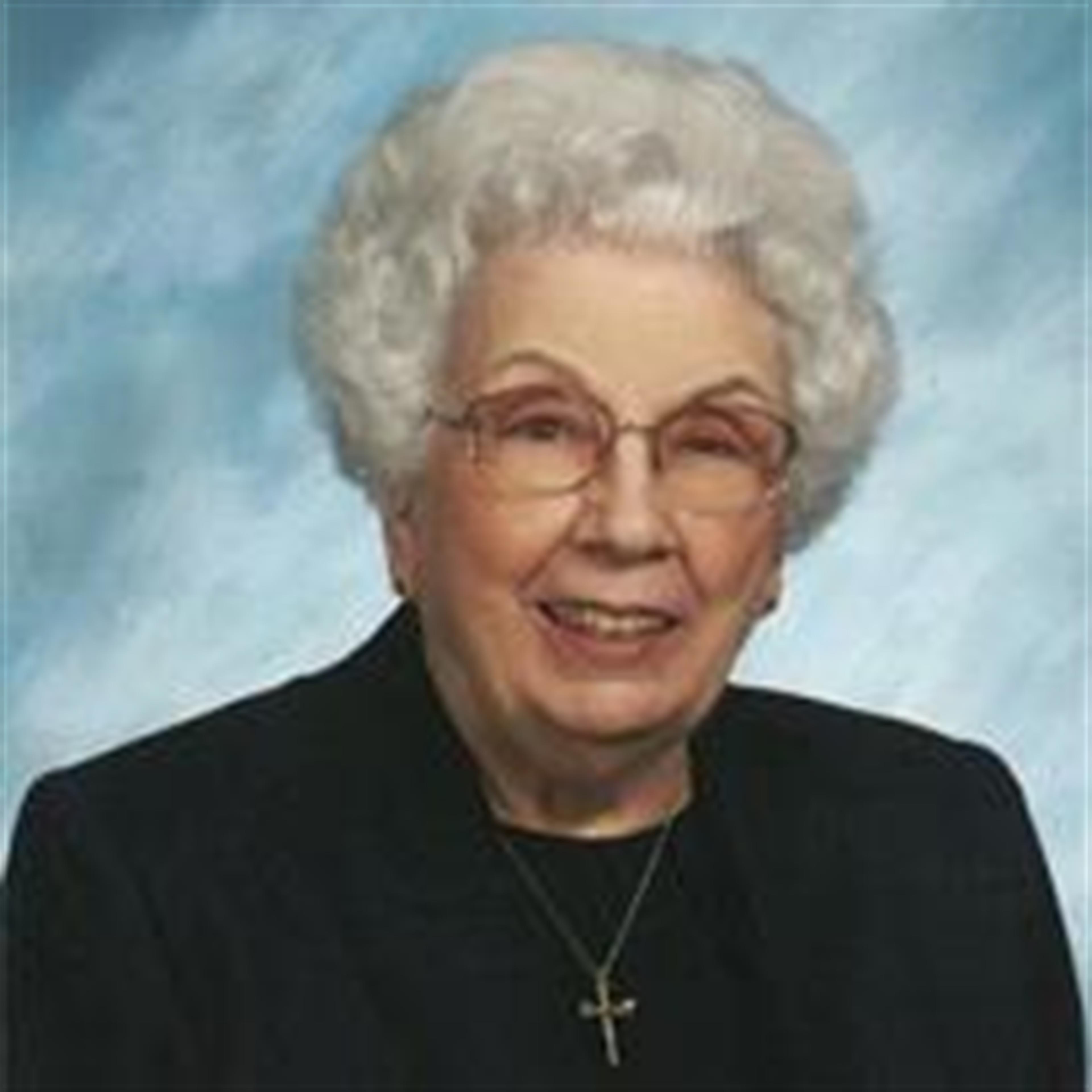 Lois Graham Helvenston