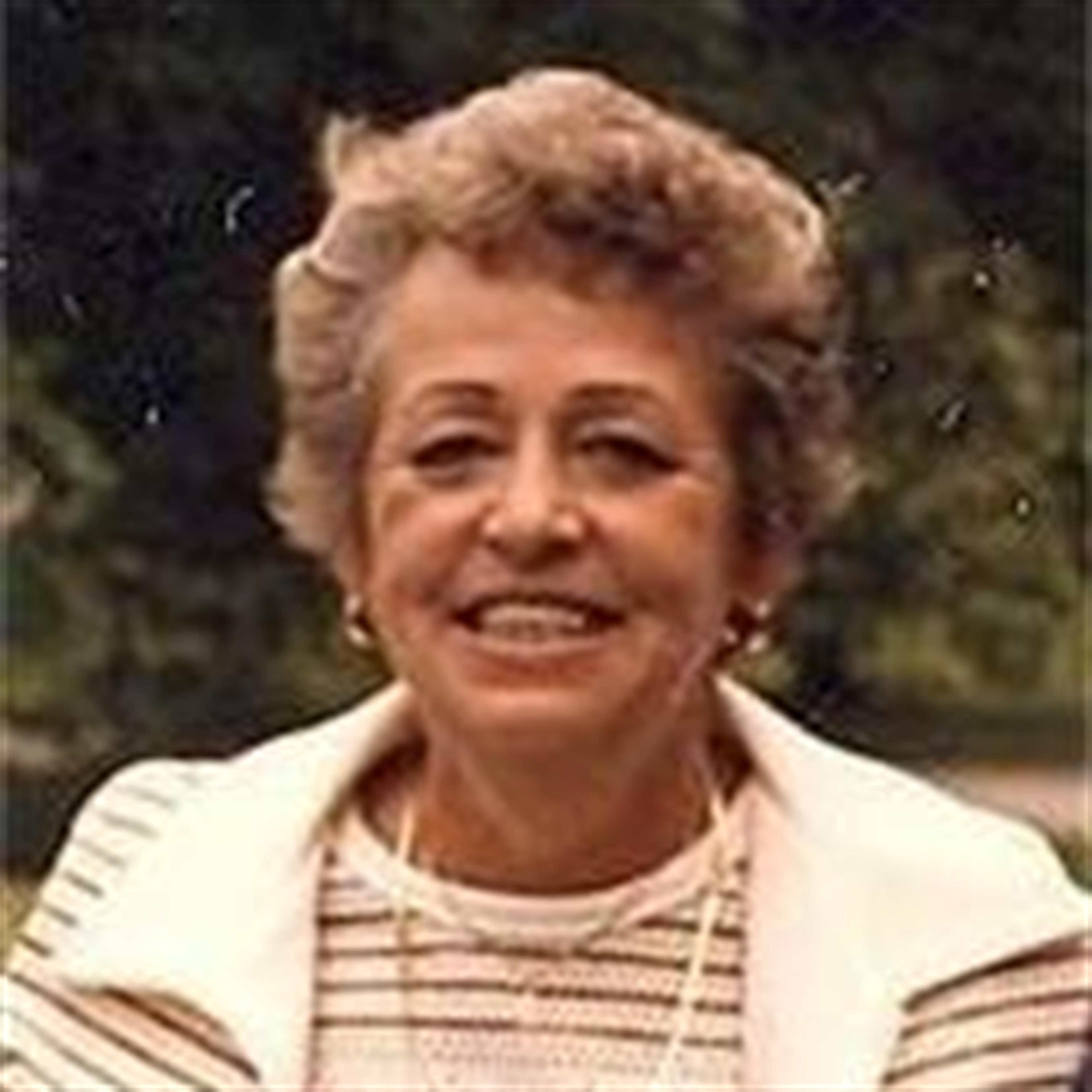 Arline Ruth  Levandoski