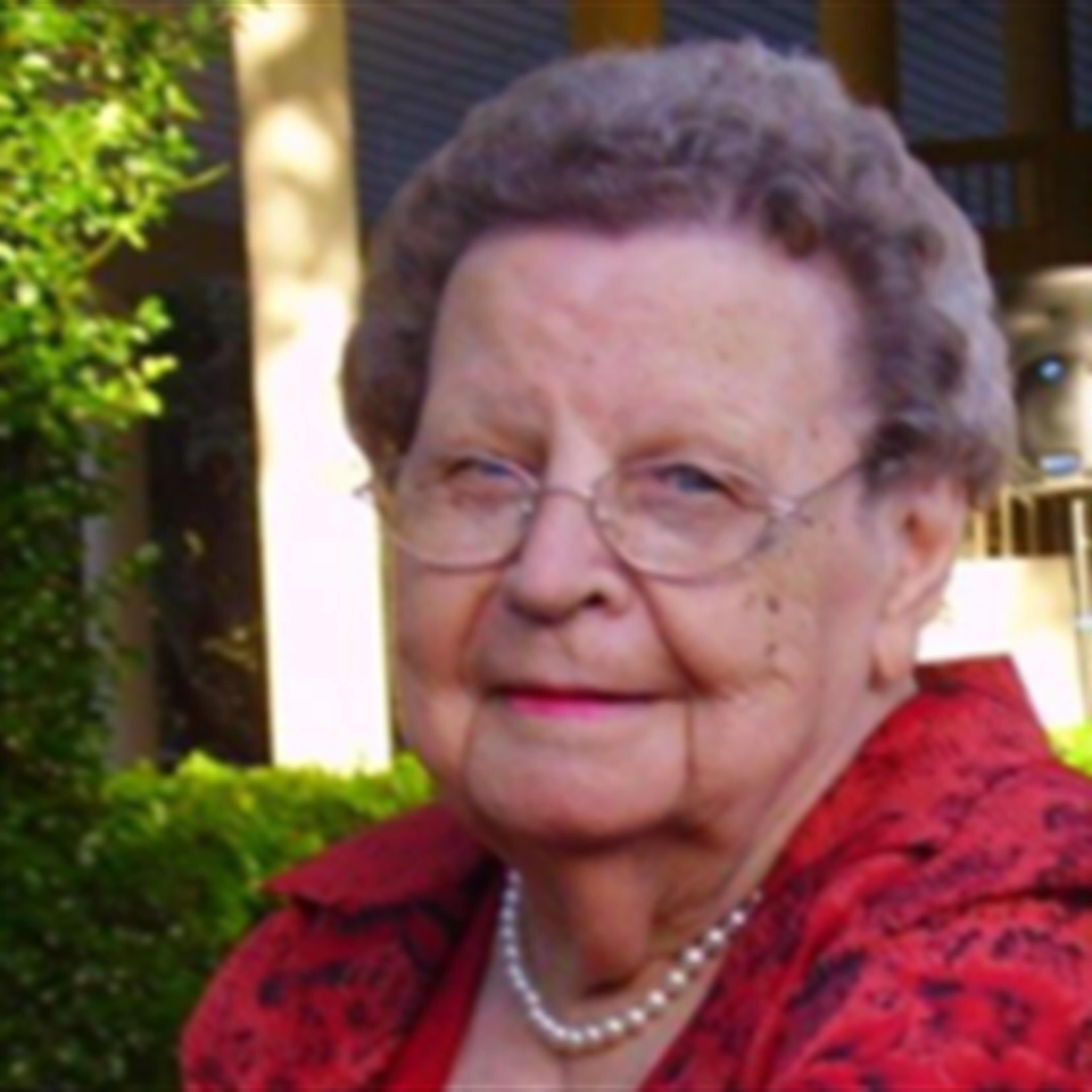 Elsie May MacAulay