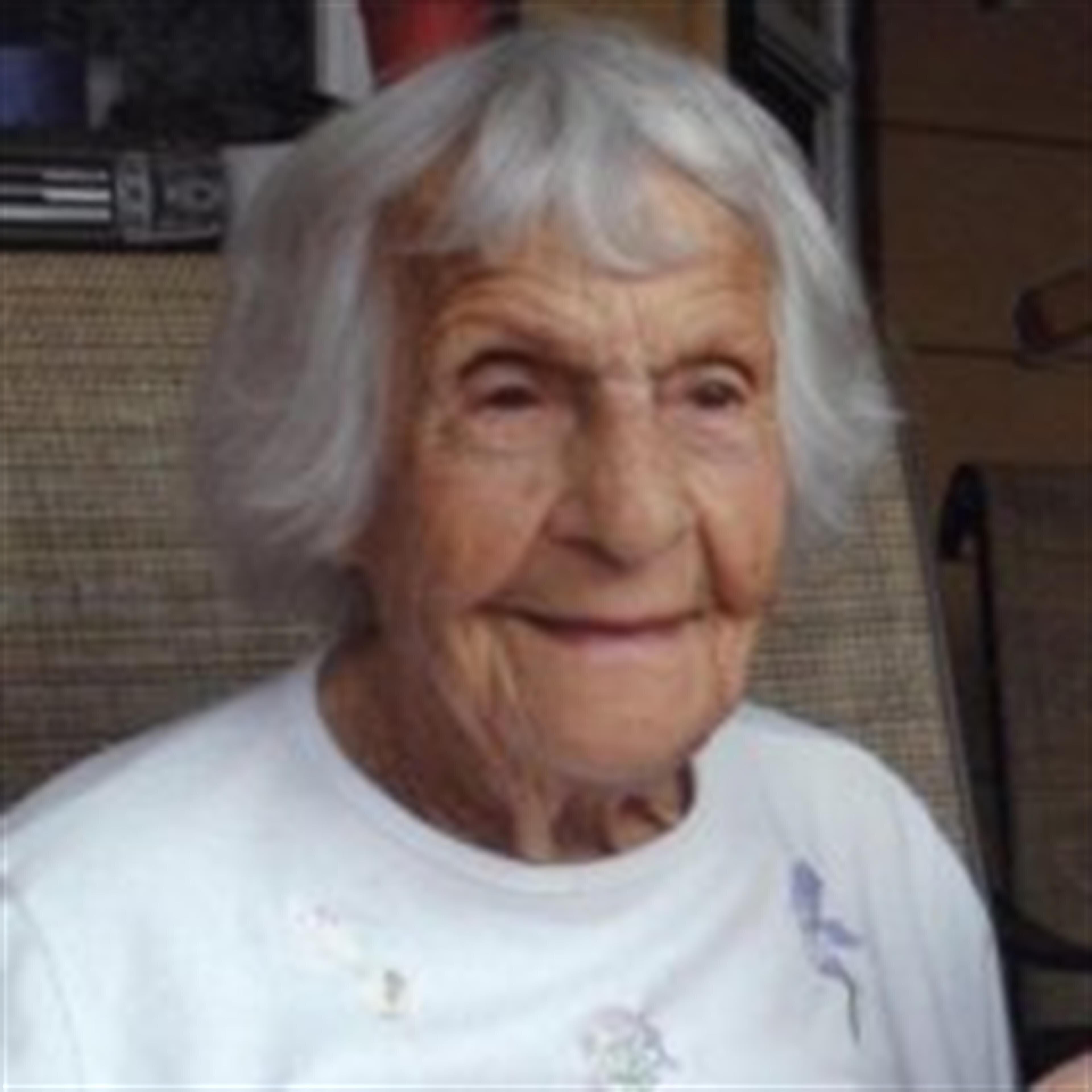 Lois Elizabeth Mills