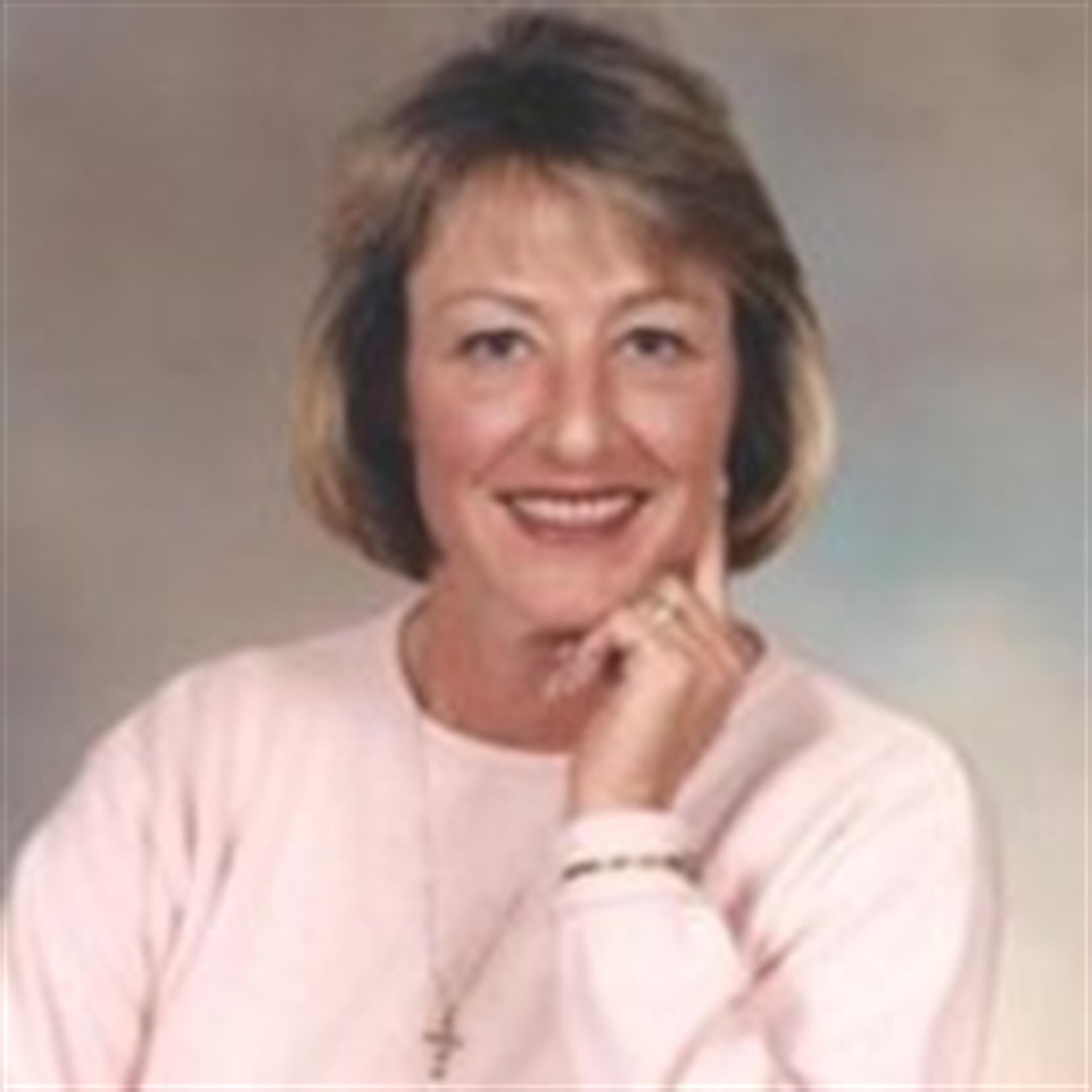 Cynthia  Snow