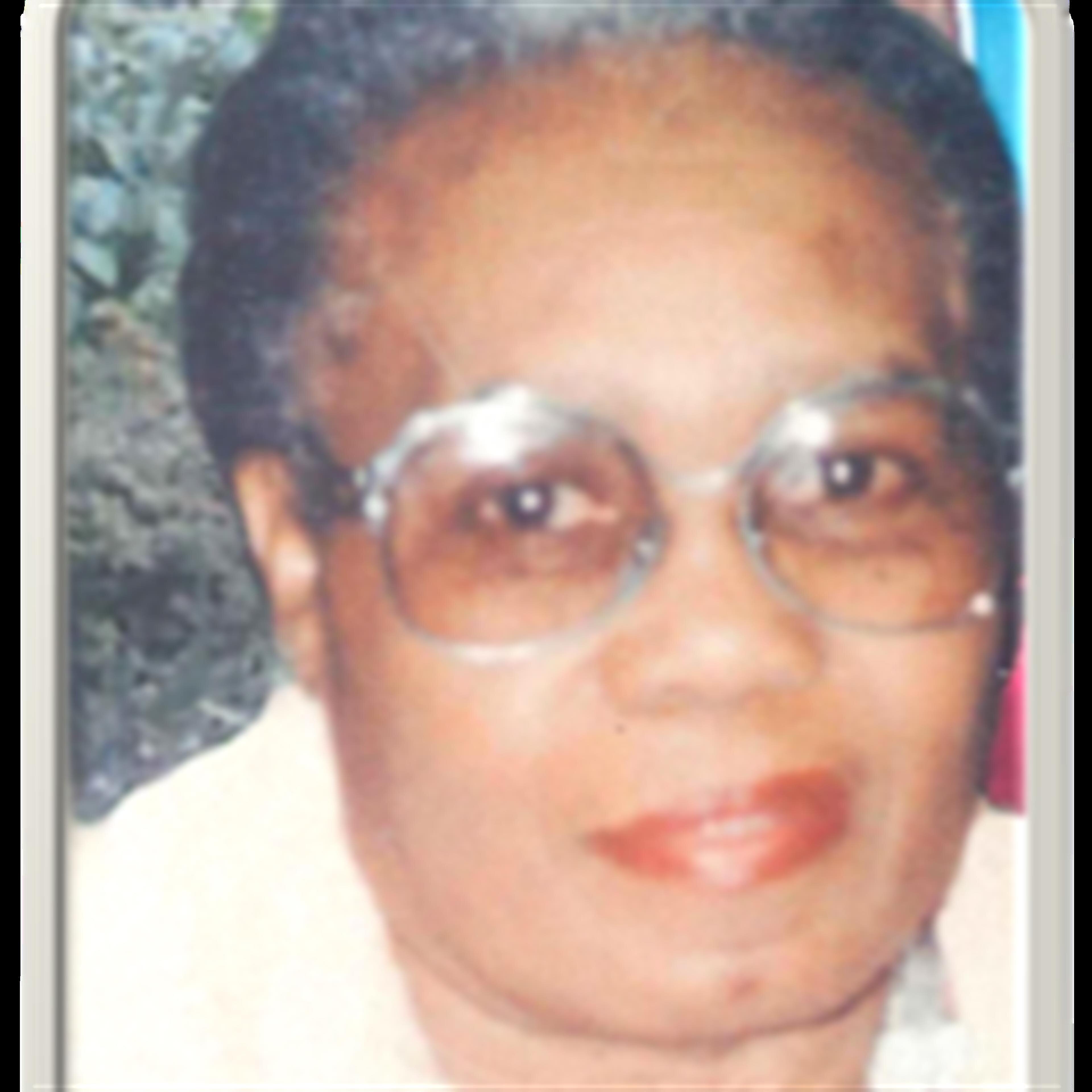 Rosa L Shields