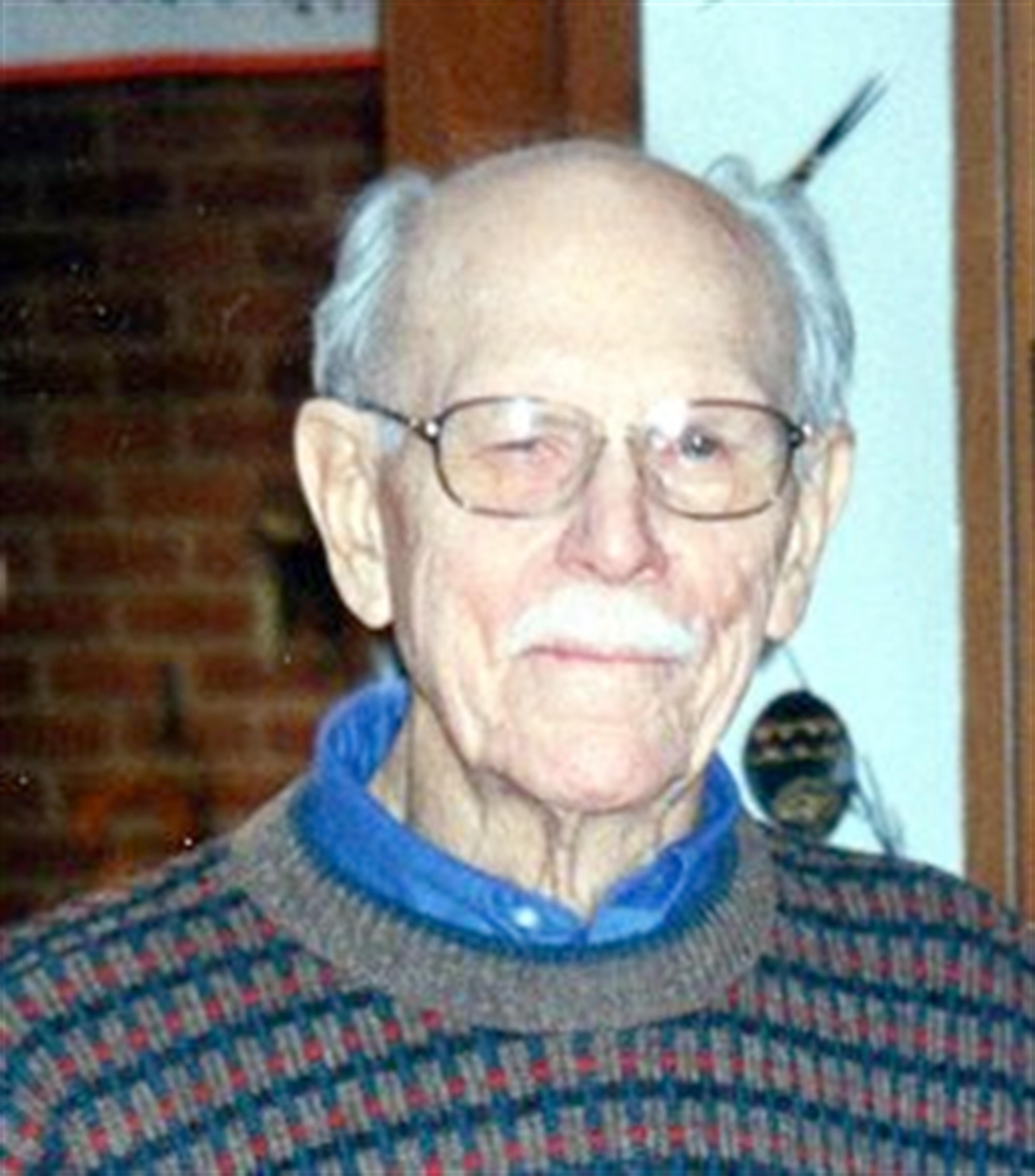 Robert  Bruce Wright