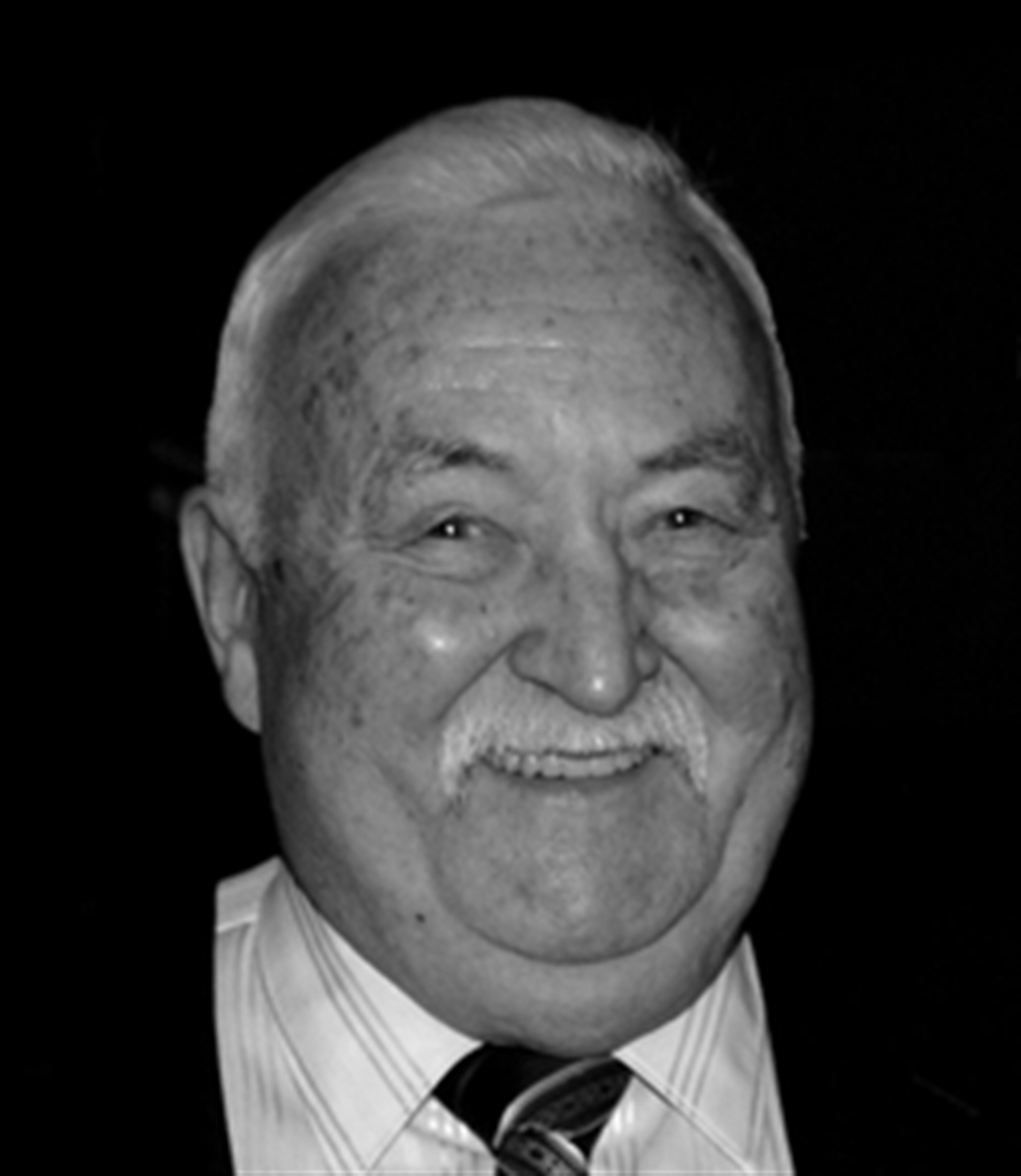 Michael  Dumal