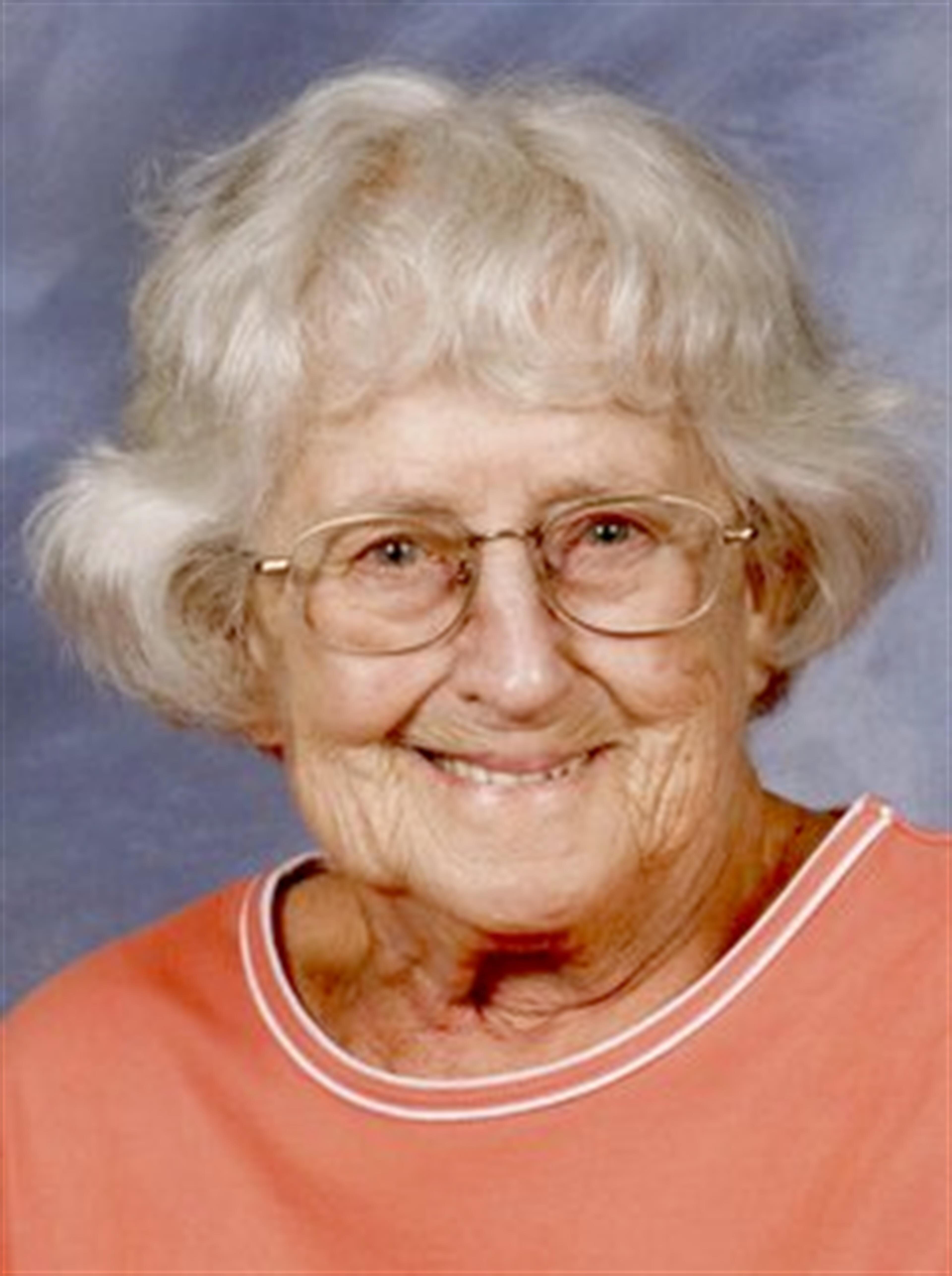 Rosemary  Molyneux