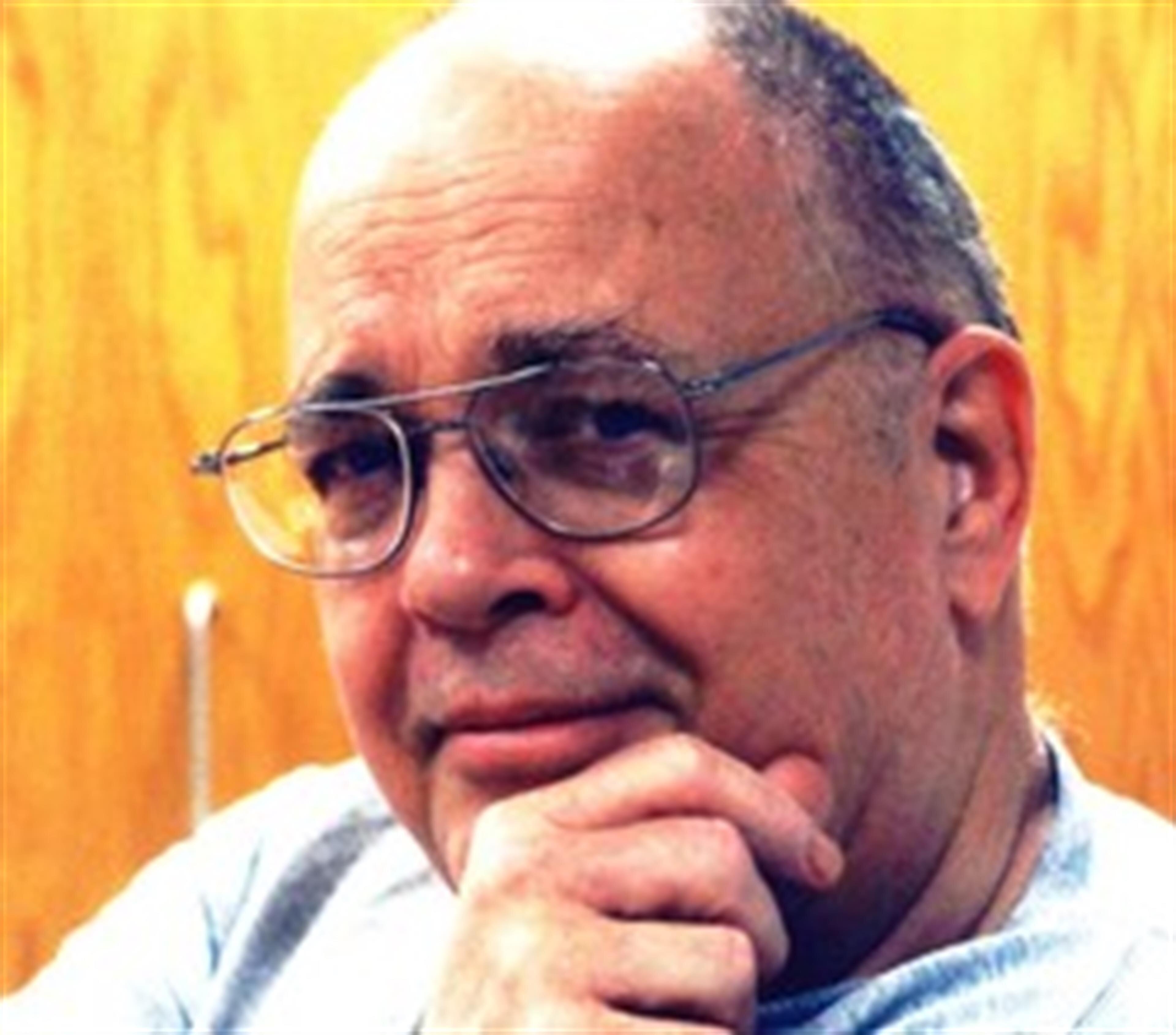 Edward  Rojewski