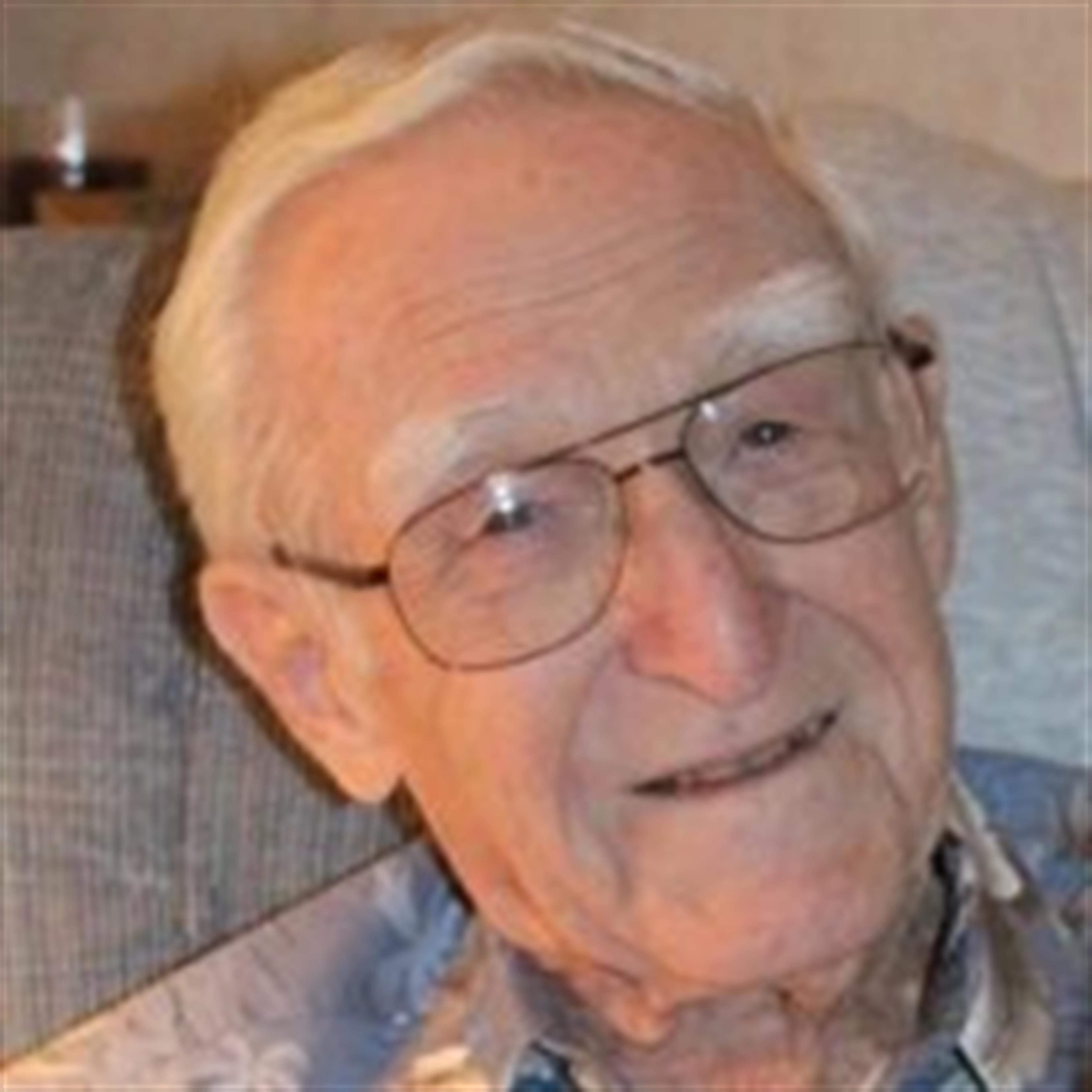 Mr Arthur "Buck" Richey Jr's obituary picture