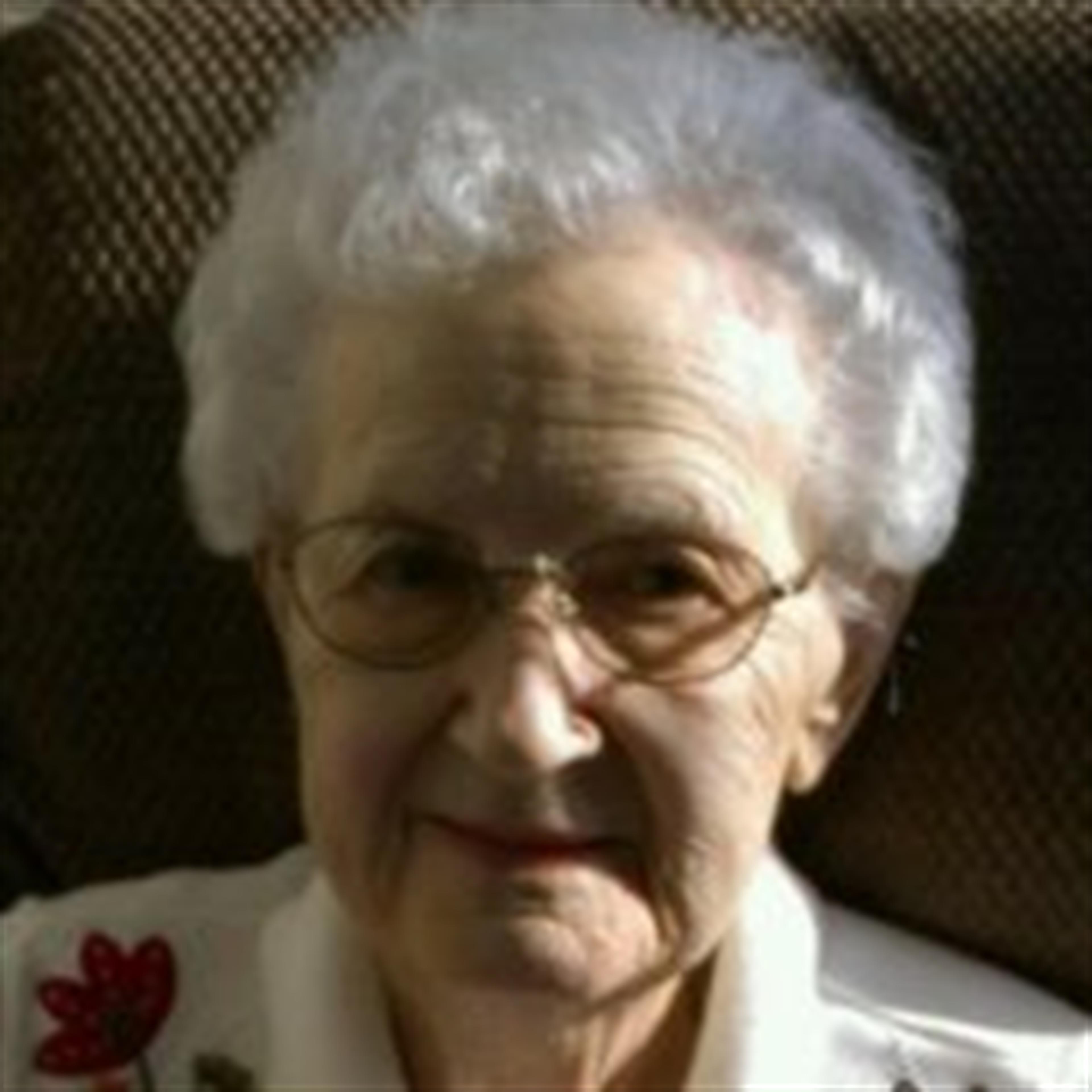 Roberta Putman's obituary picture