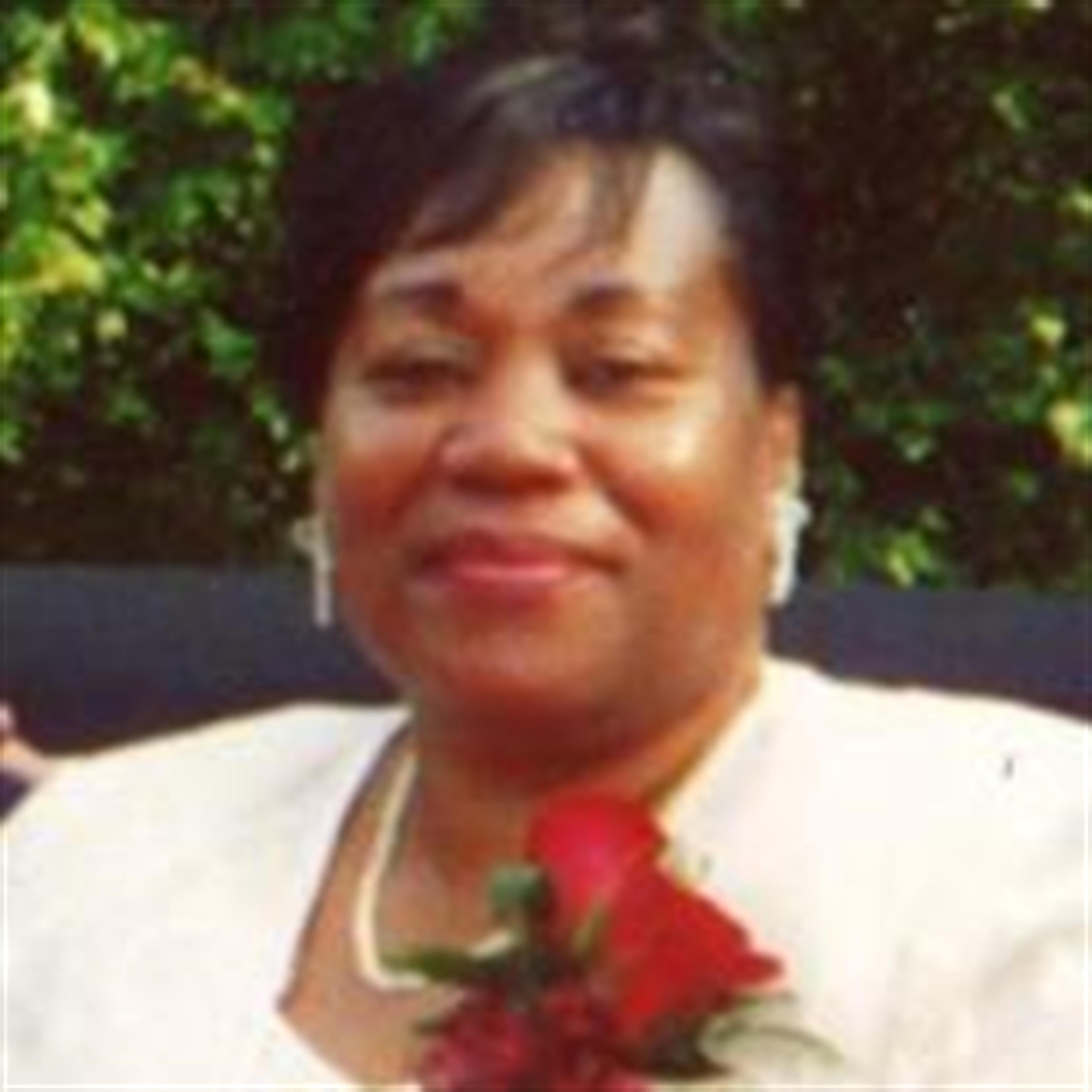 Gloria Henton