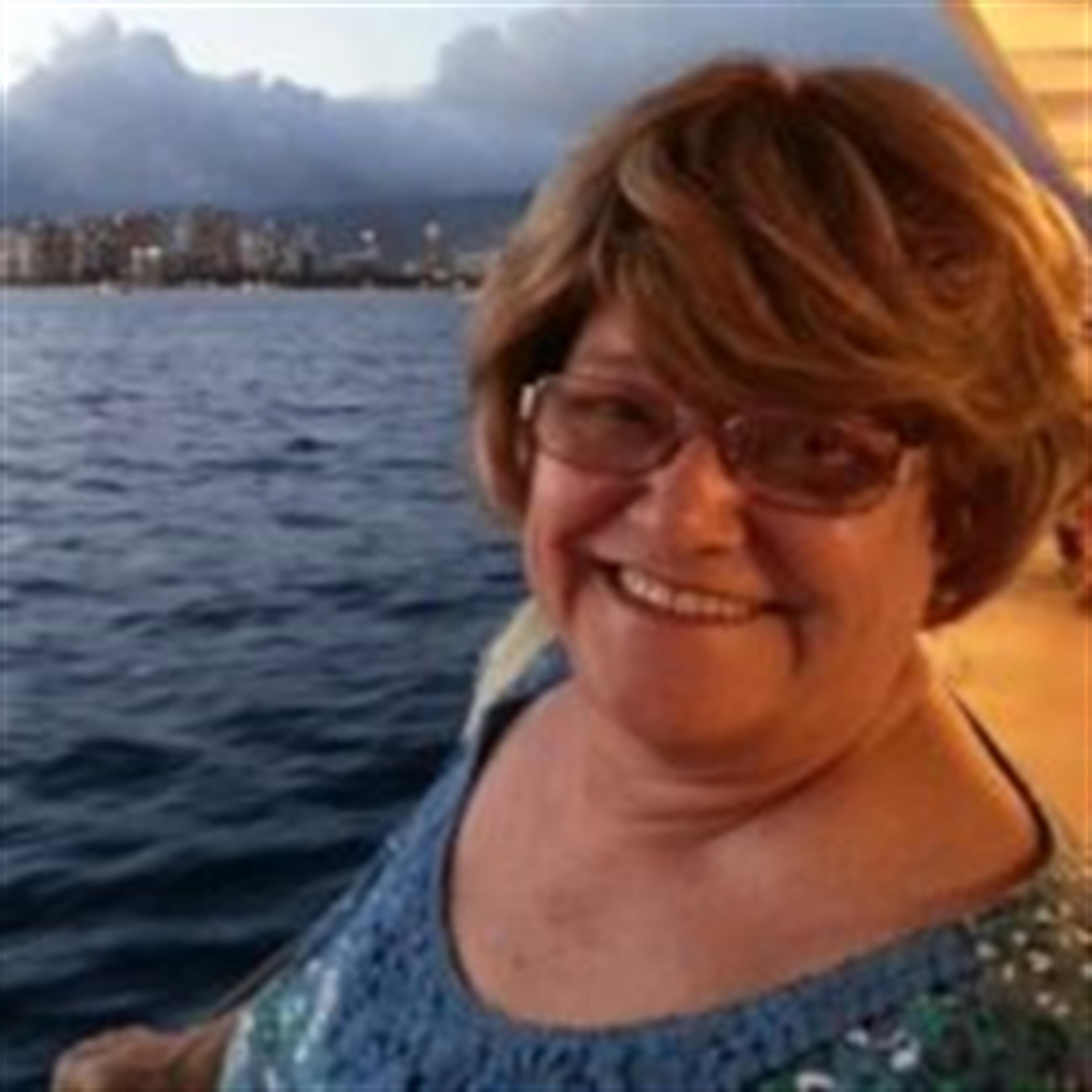 Therese "Theri" Lynn  Foster 