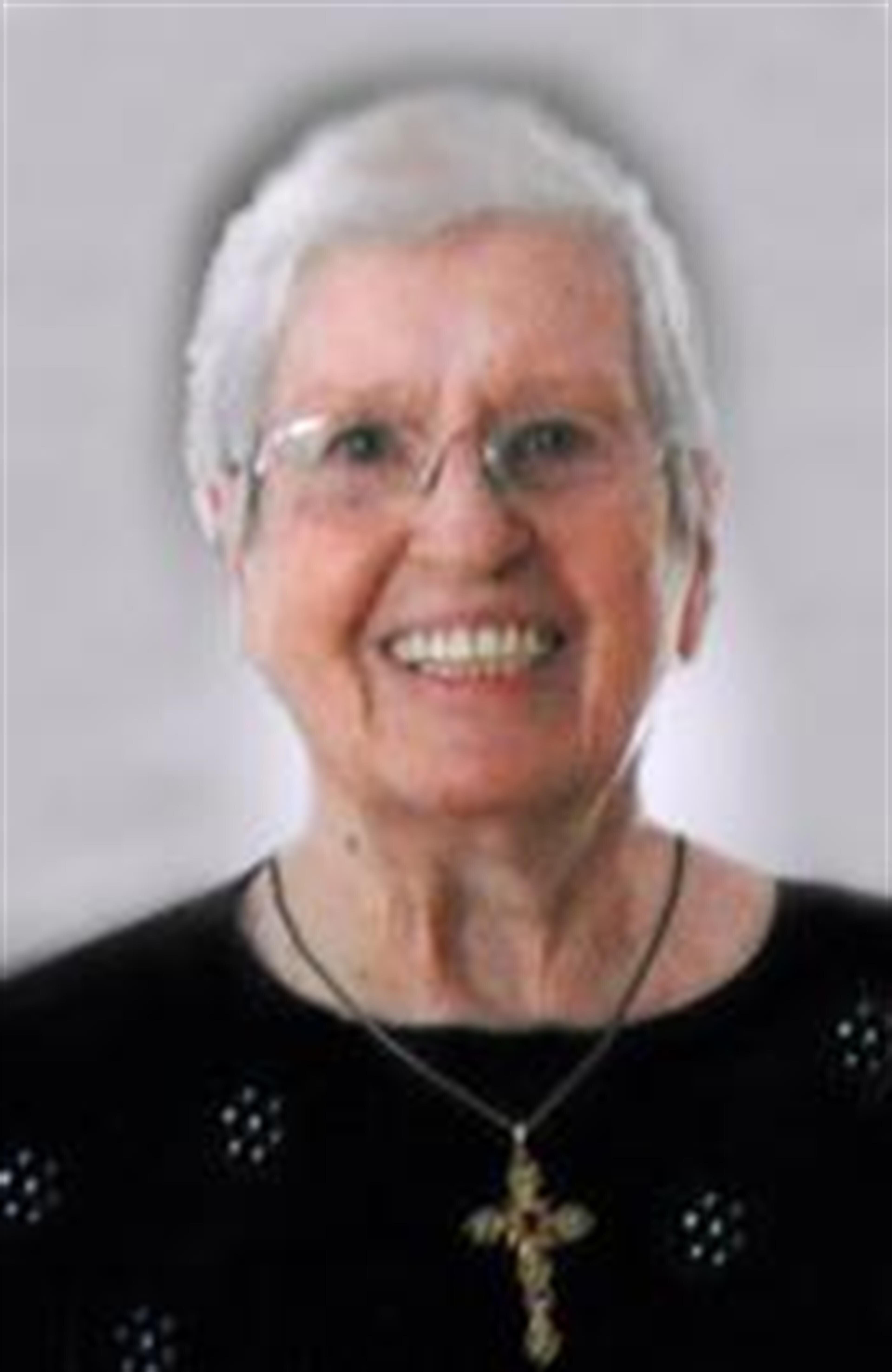 Lucille Lumbattis Bivens
