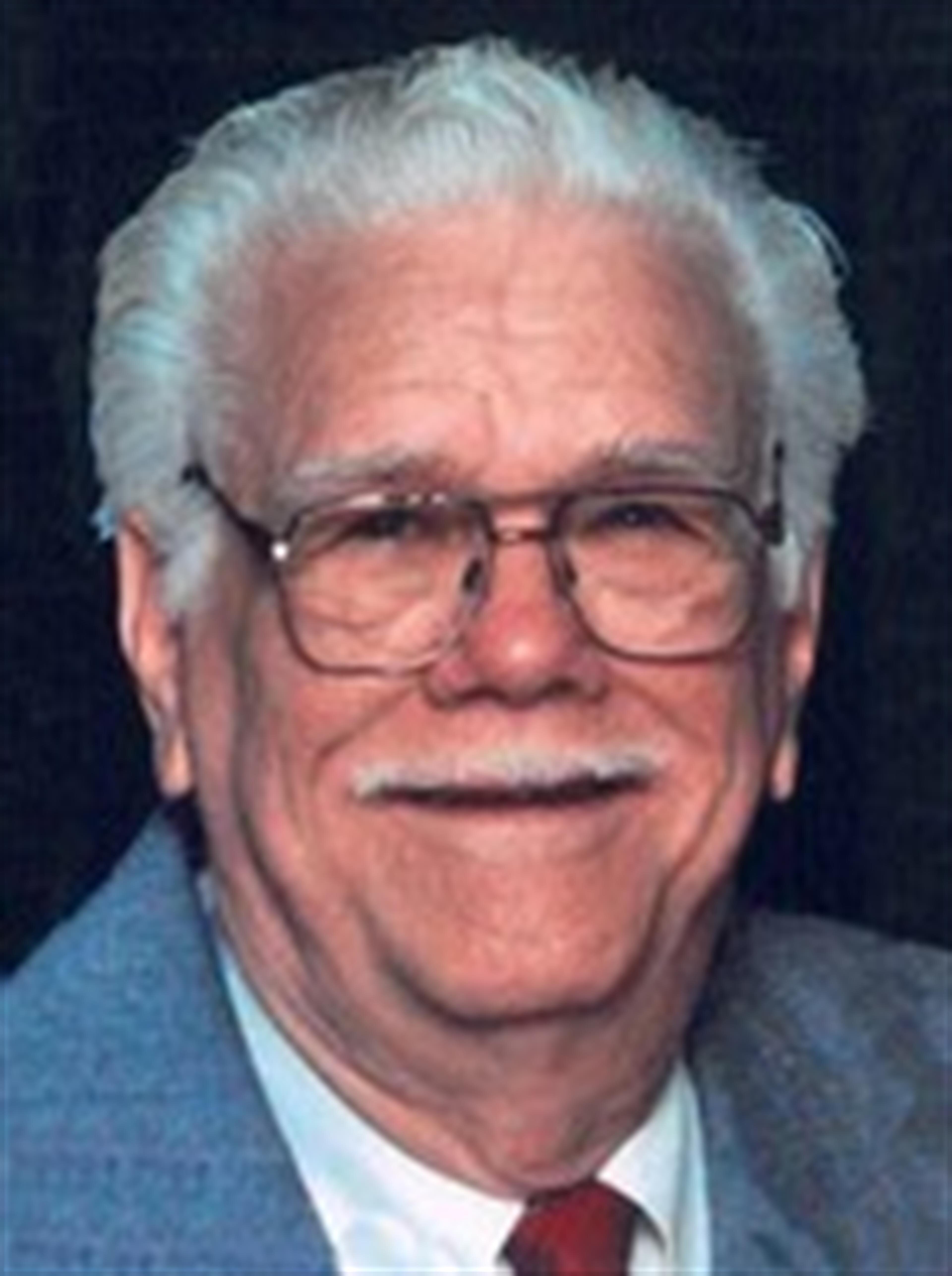 Max L. Dinstuhl