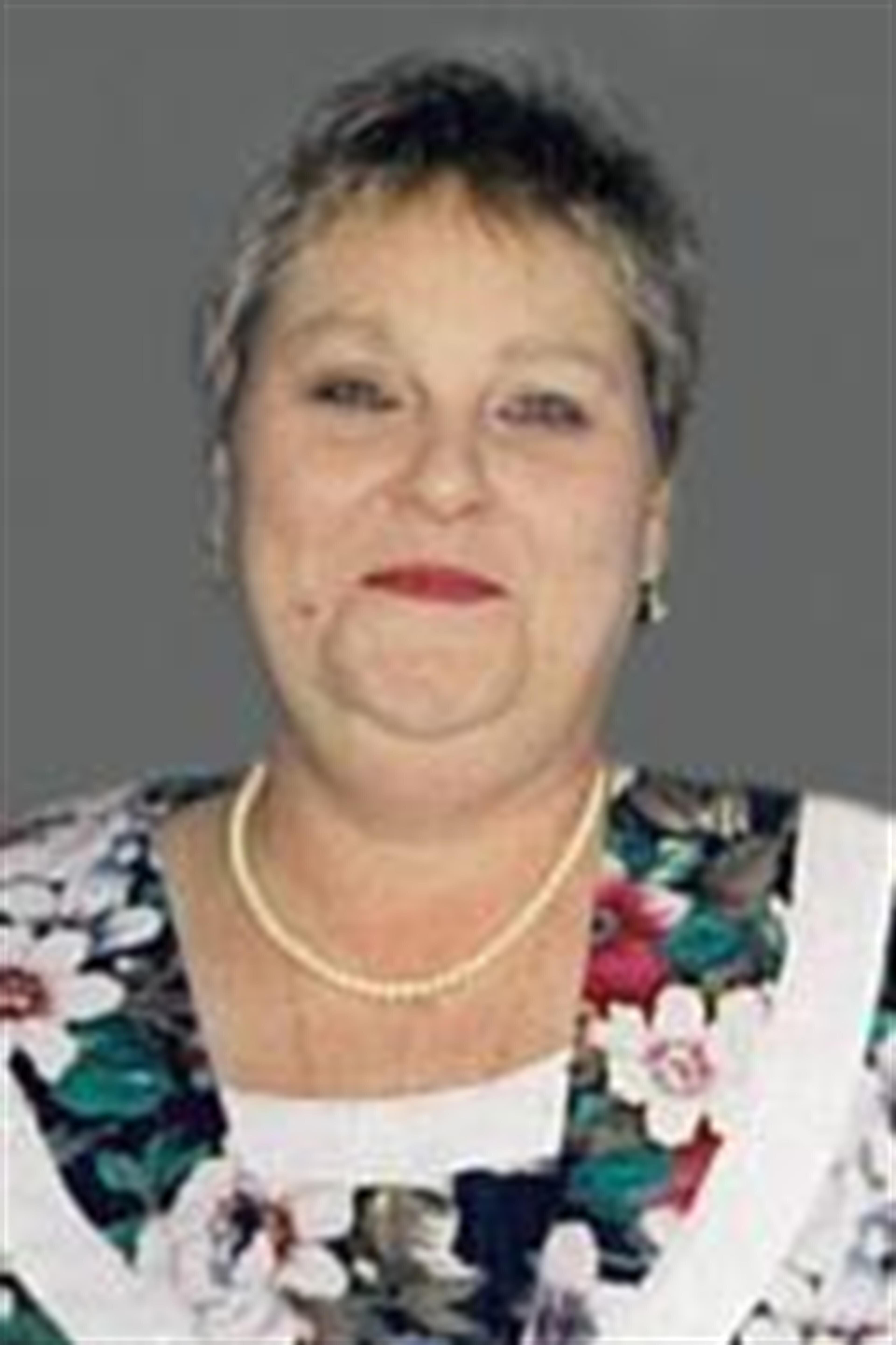 Gwendolyn Dirr Lester