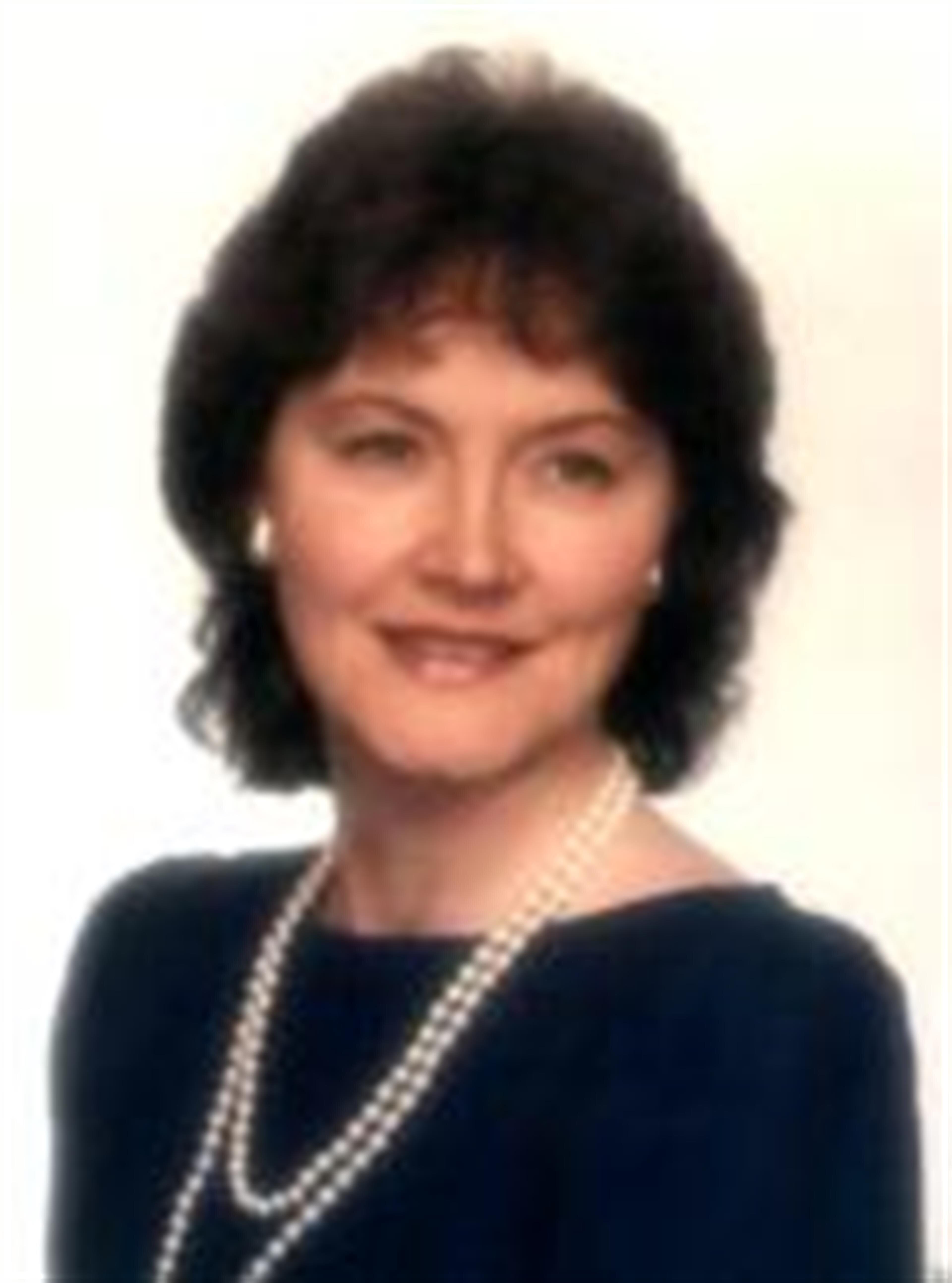 Sandra Laverne Place Pierre (Lauren Powers)