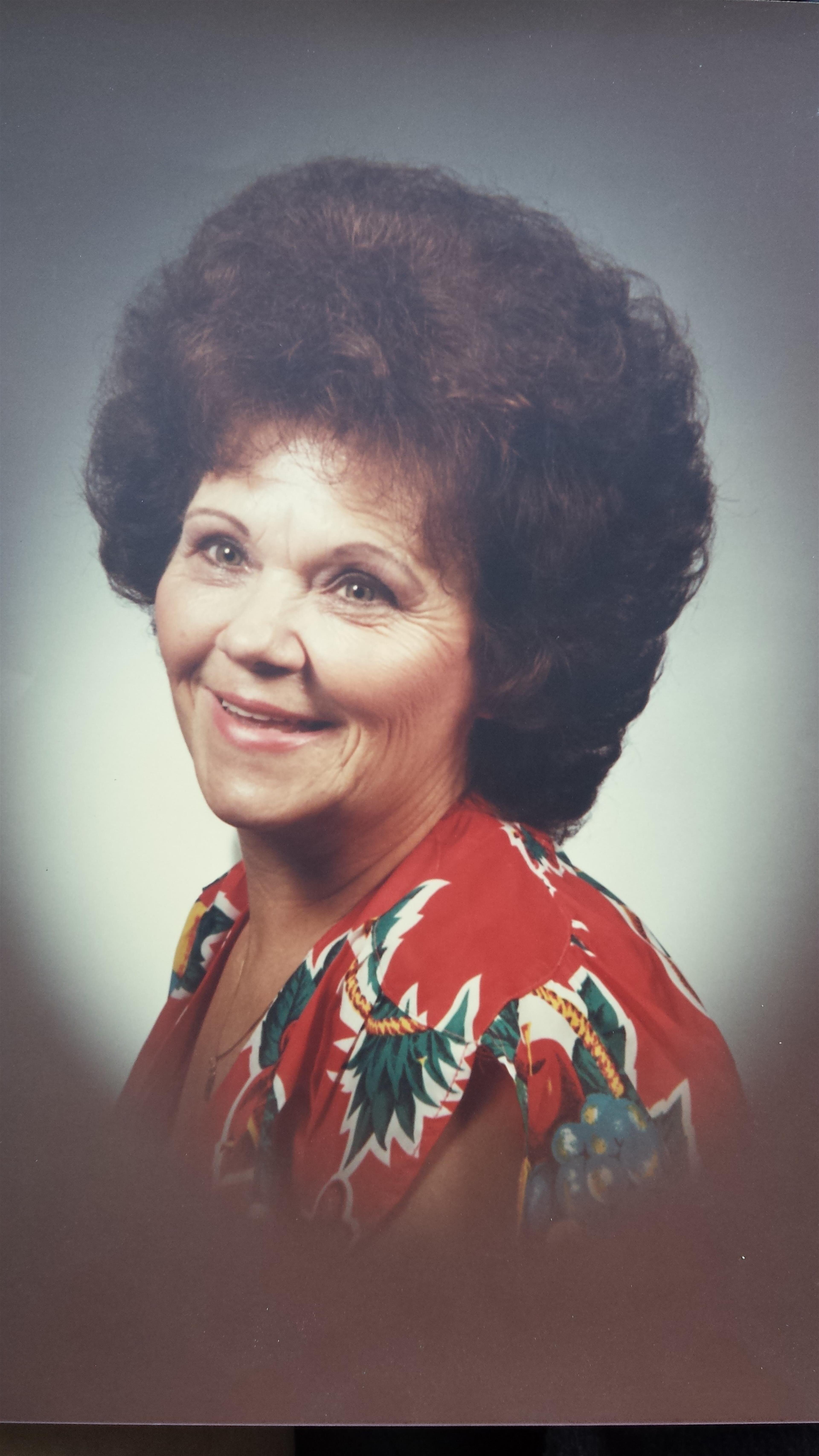 Dortha K Holm