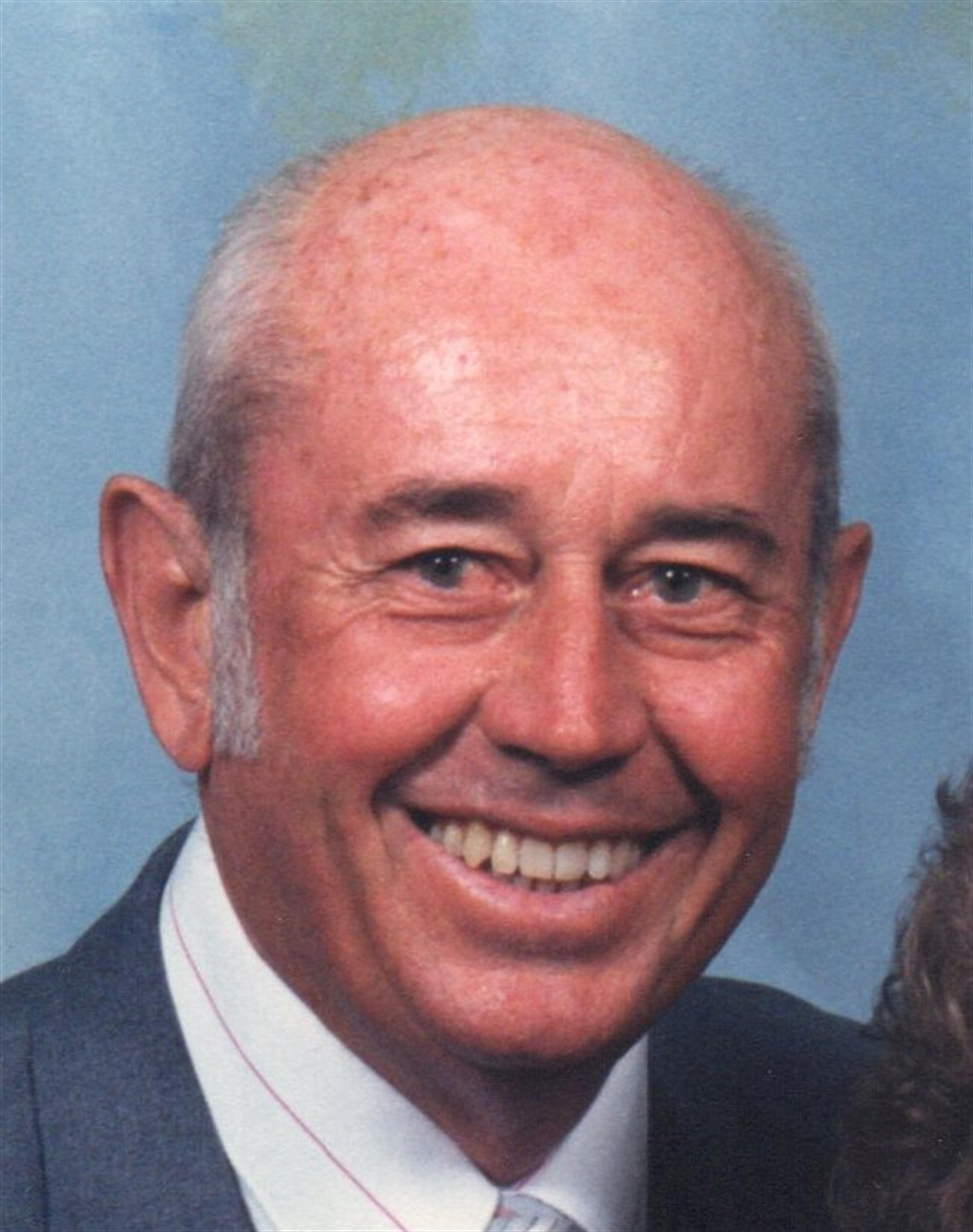 Lloyd L Grace