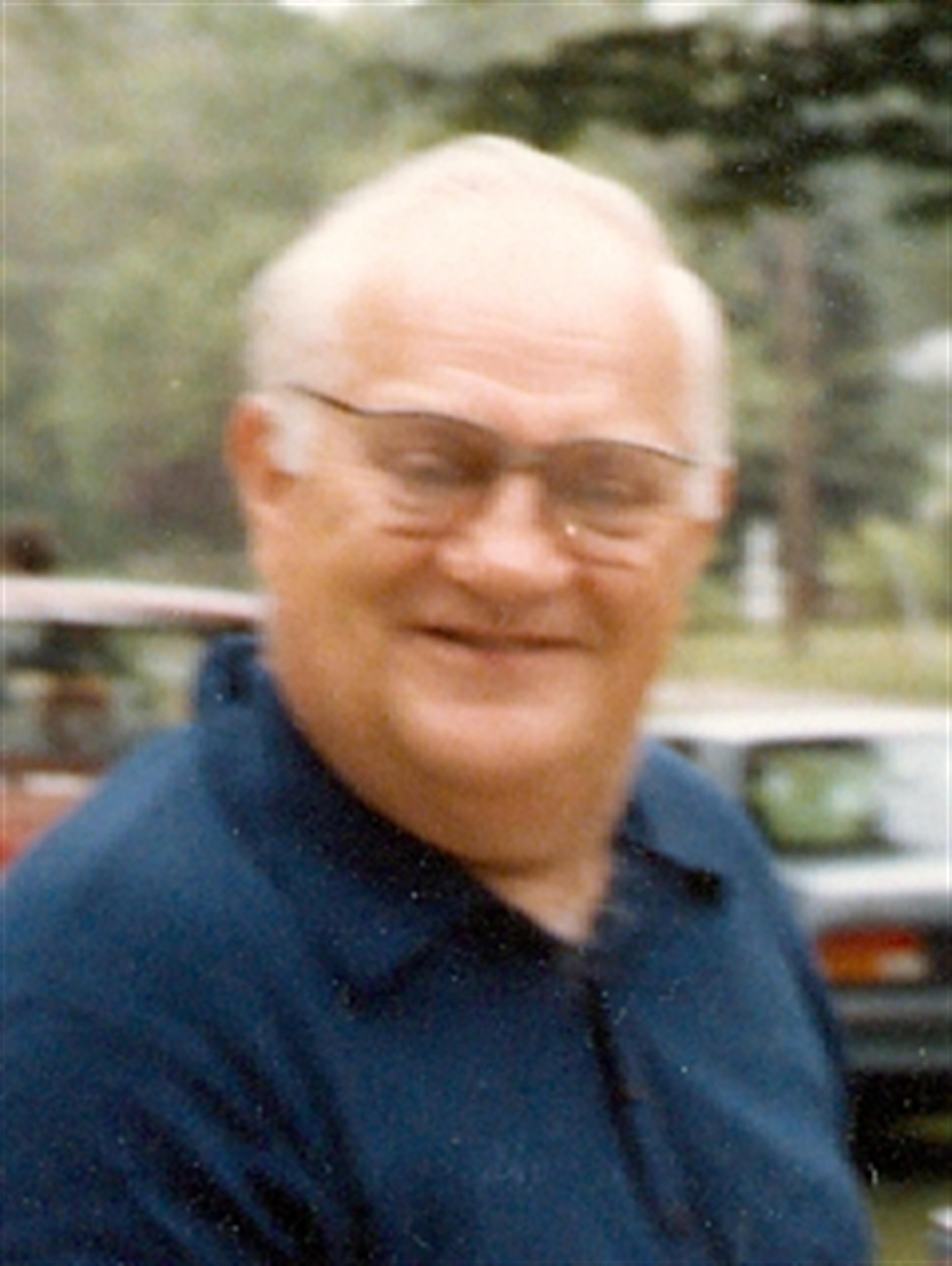 Mr.  Gerald L. Deater