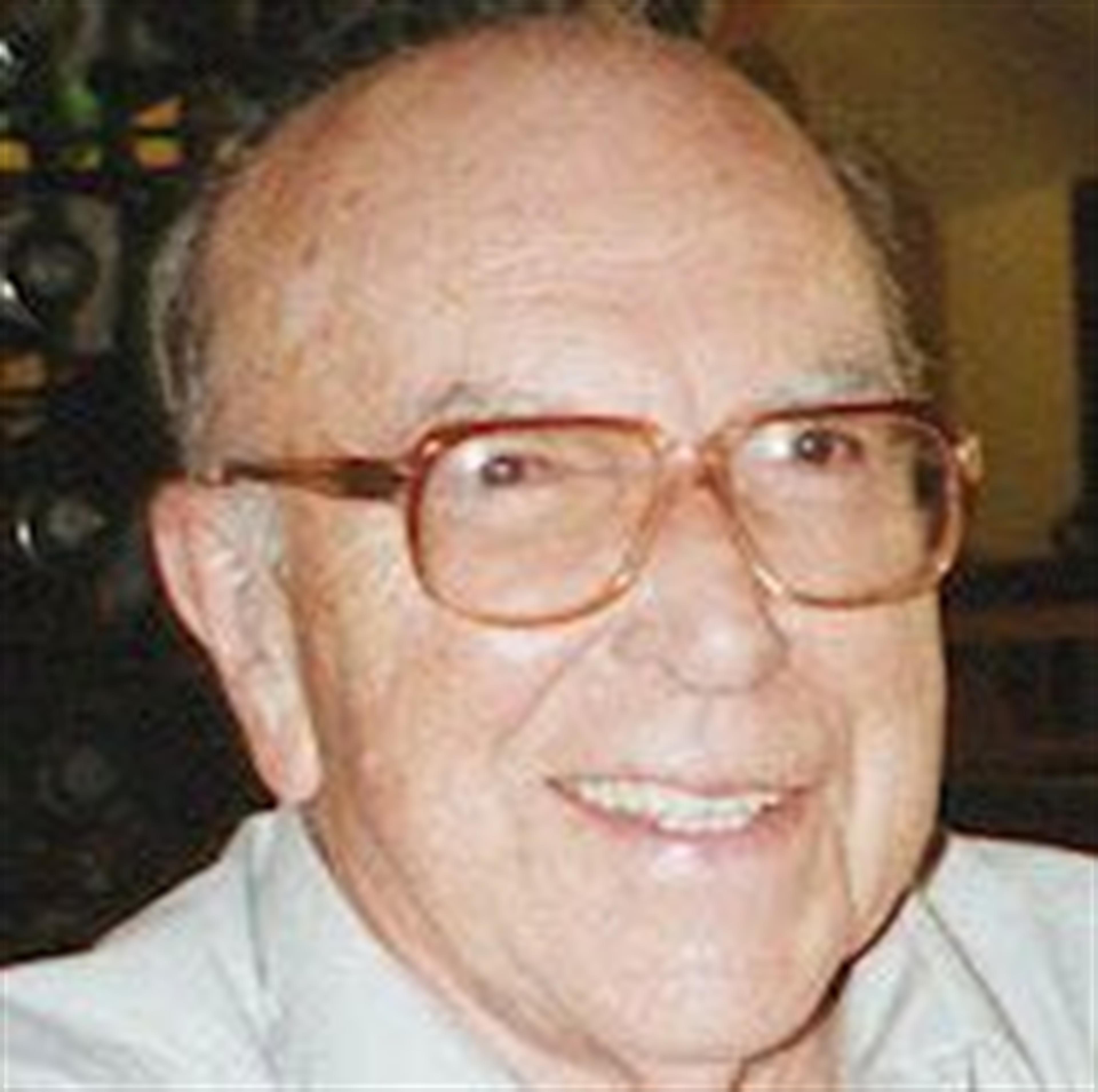 Theodor Philip Strunk's obituary picture