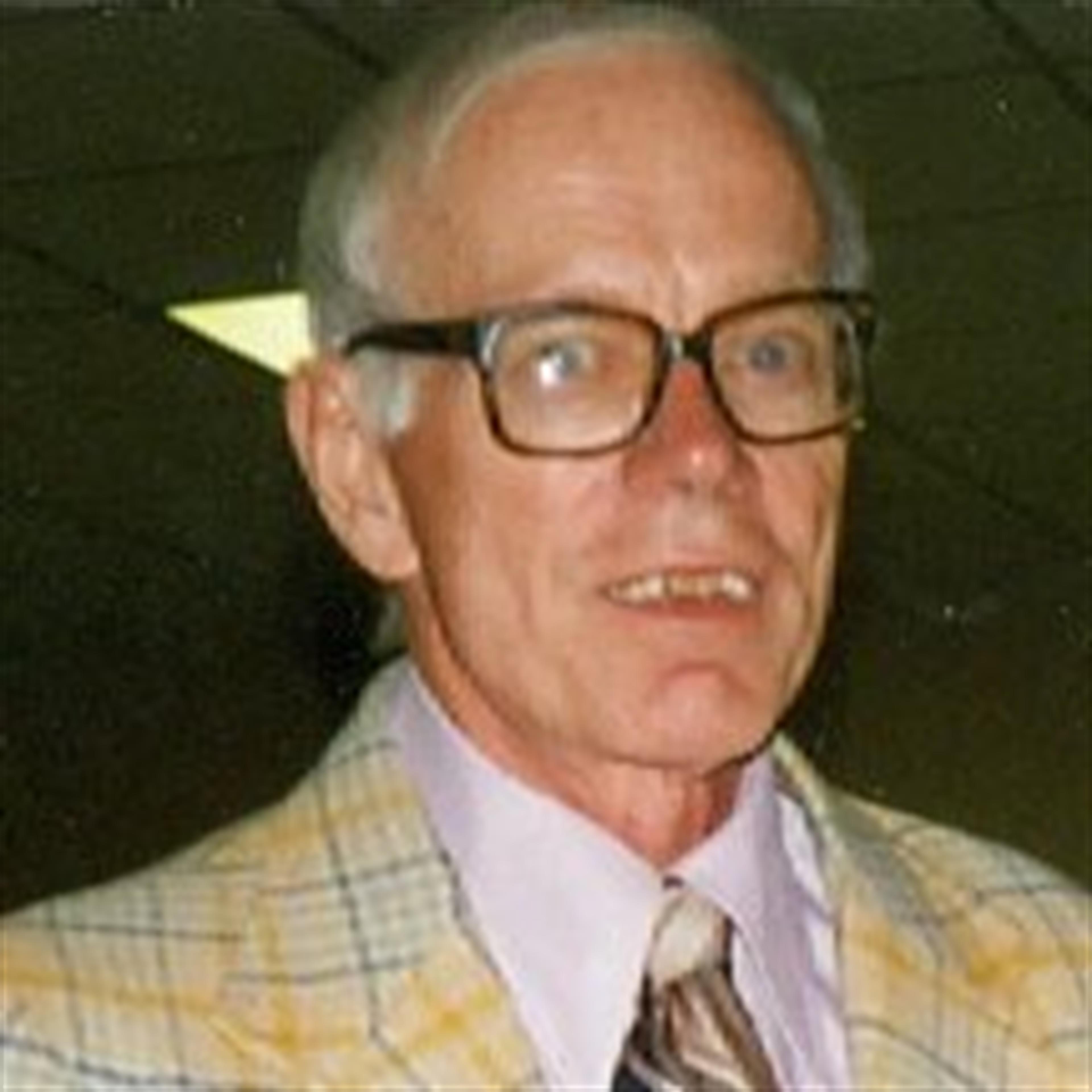 Donald  L.  Liefer