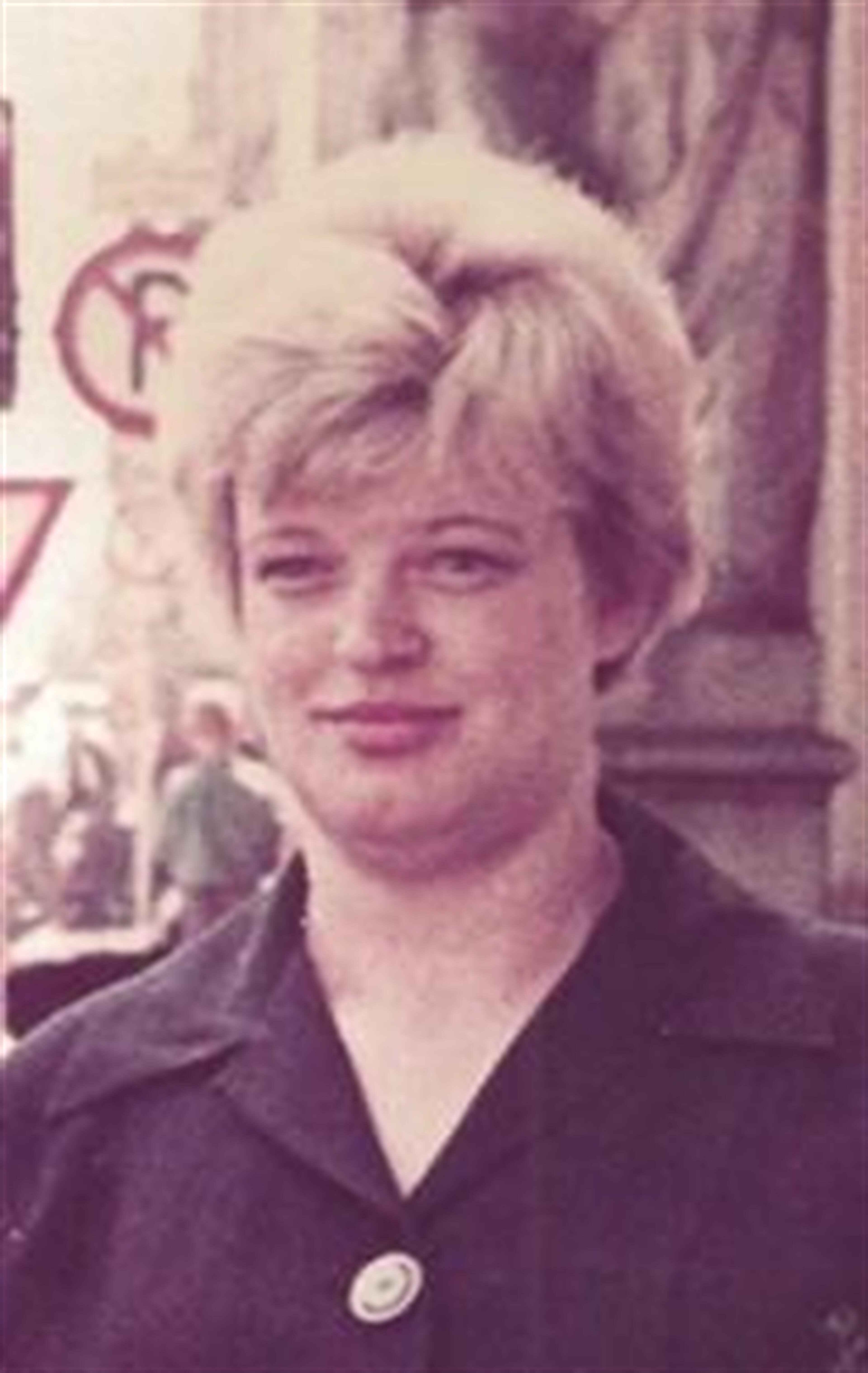 Erika M Colleton