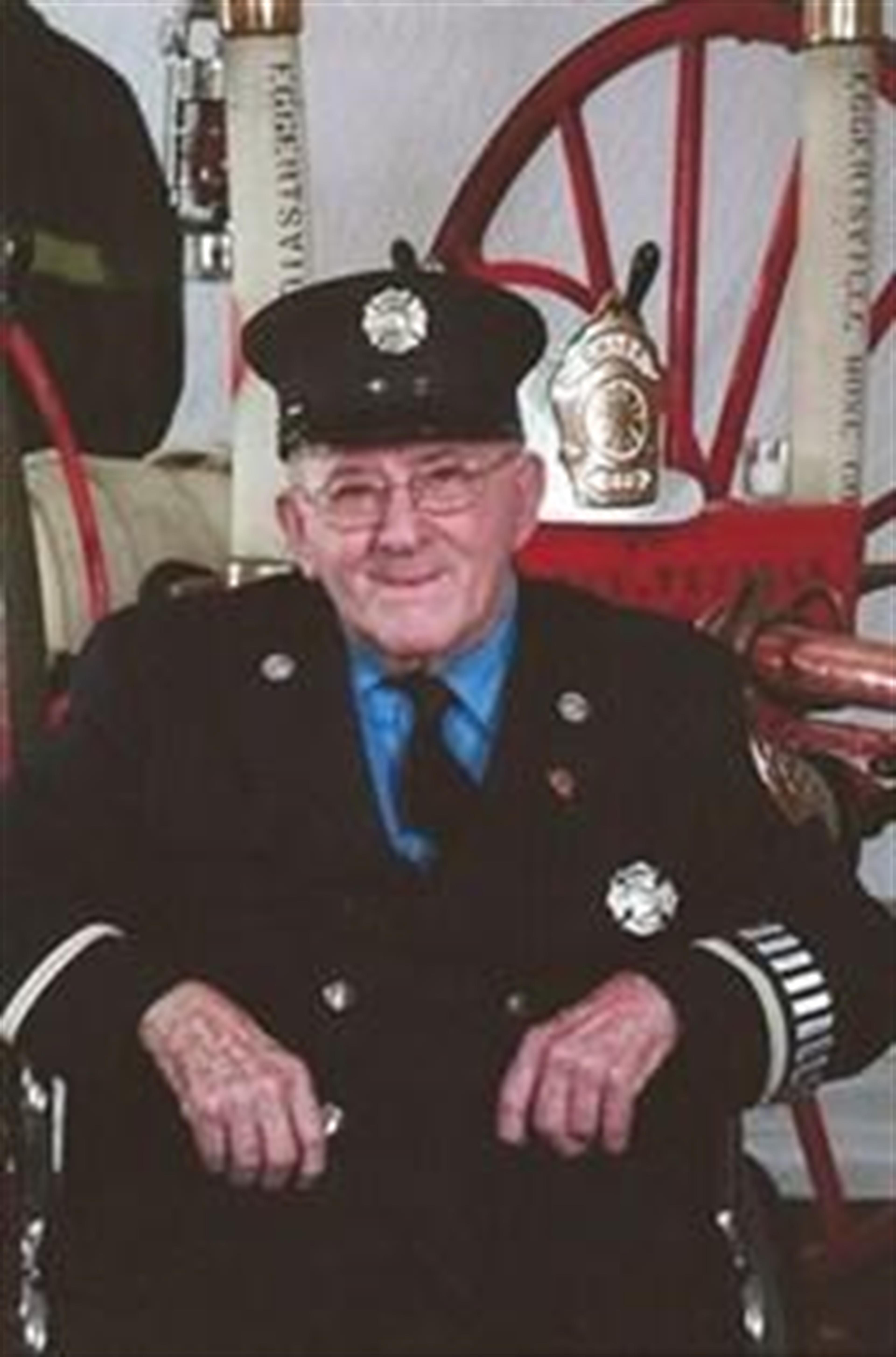 Lowell E. LaMont, Sr.'s obituary picture