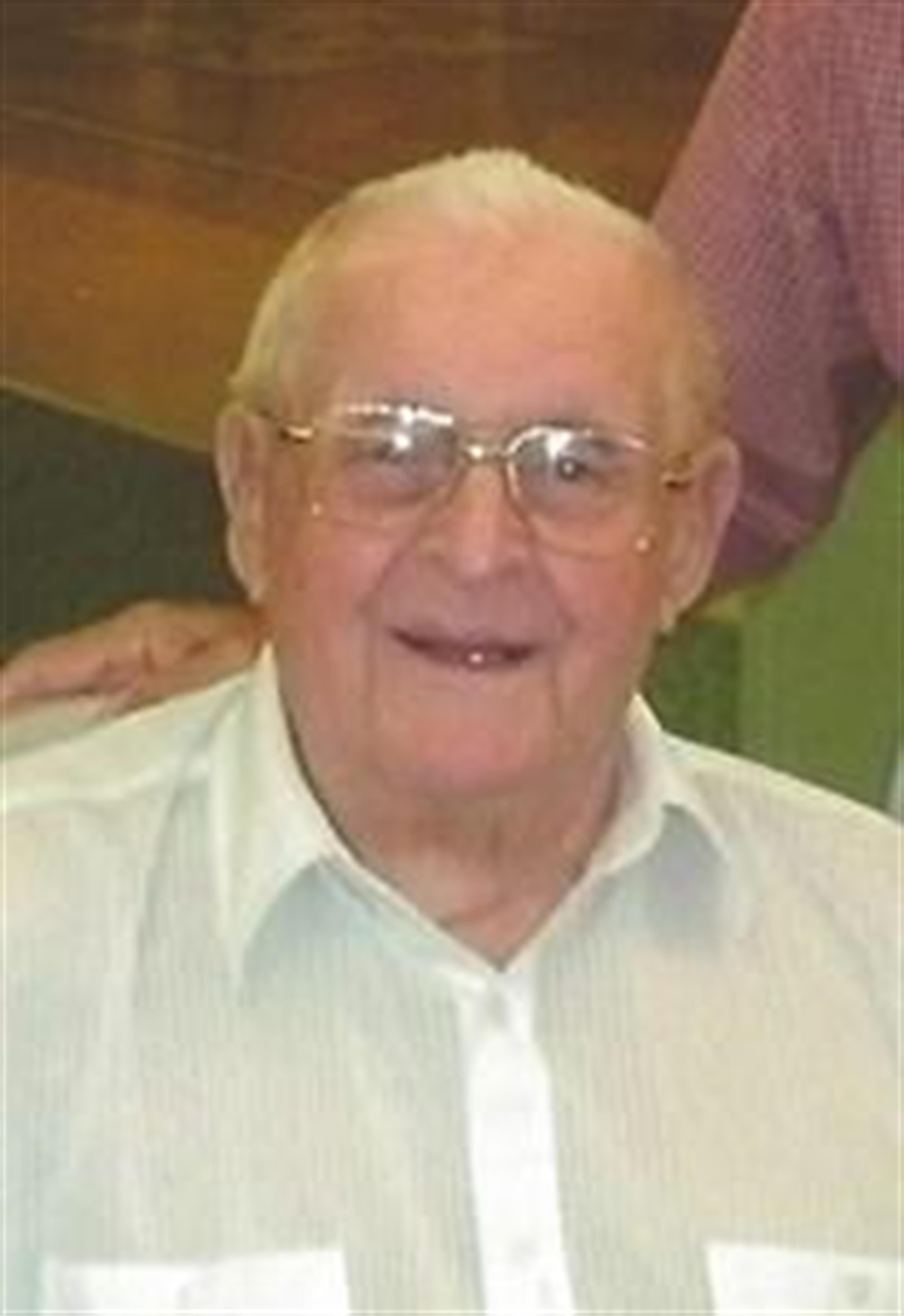 John W Magowan