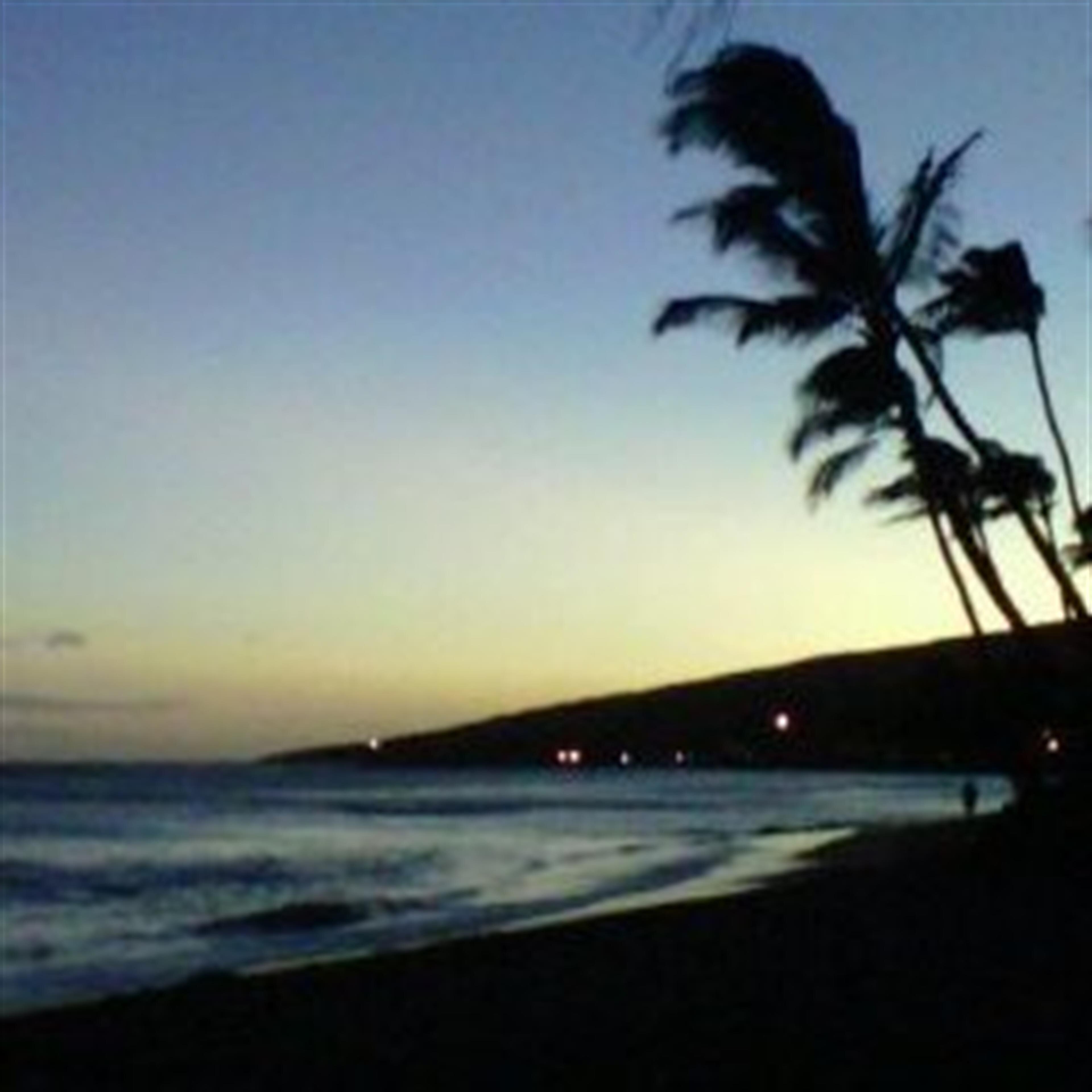 Llewellyn Dennis Ipo  Hoopii