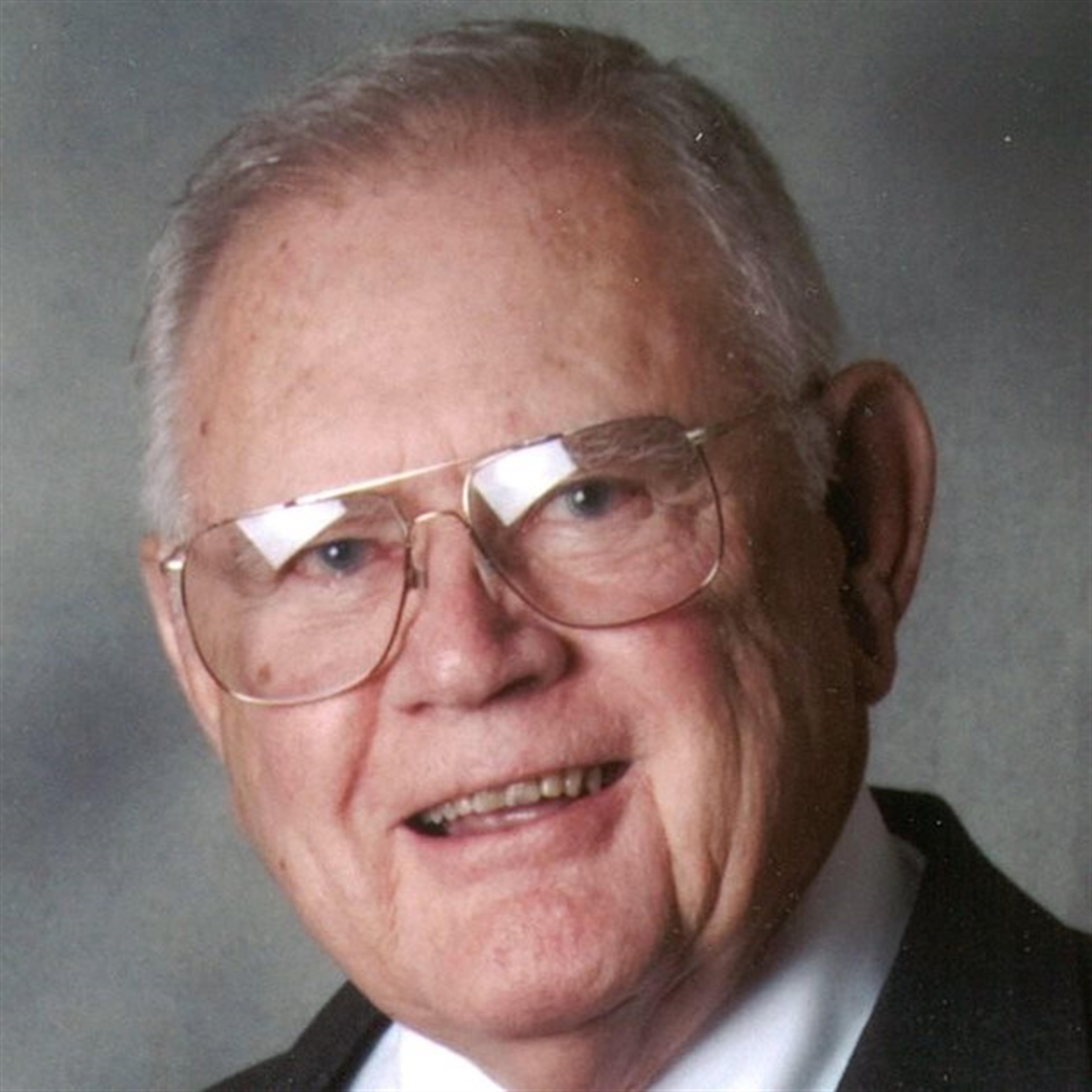 Mr Harry "Walt" Lancaster
