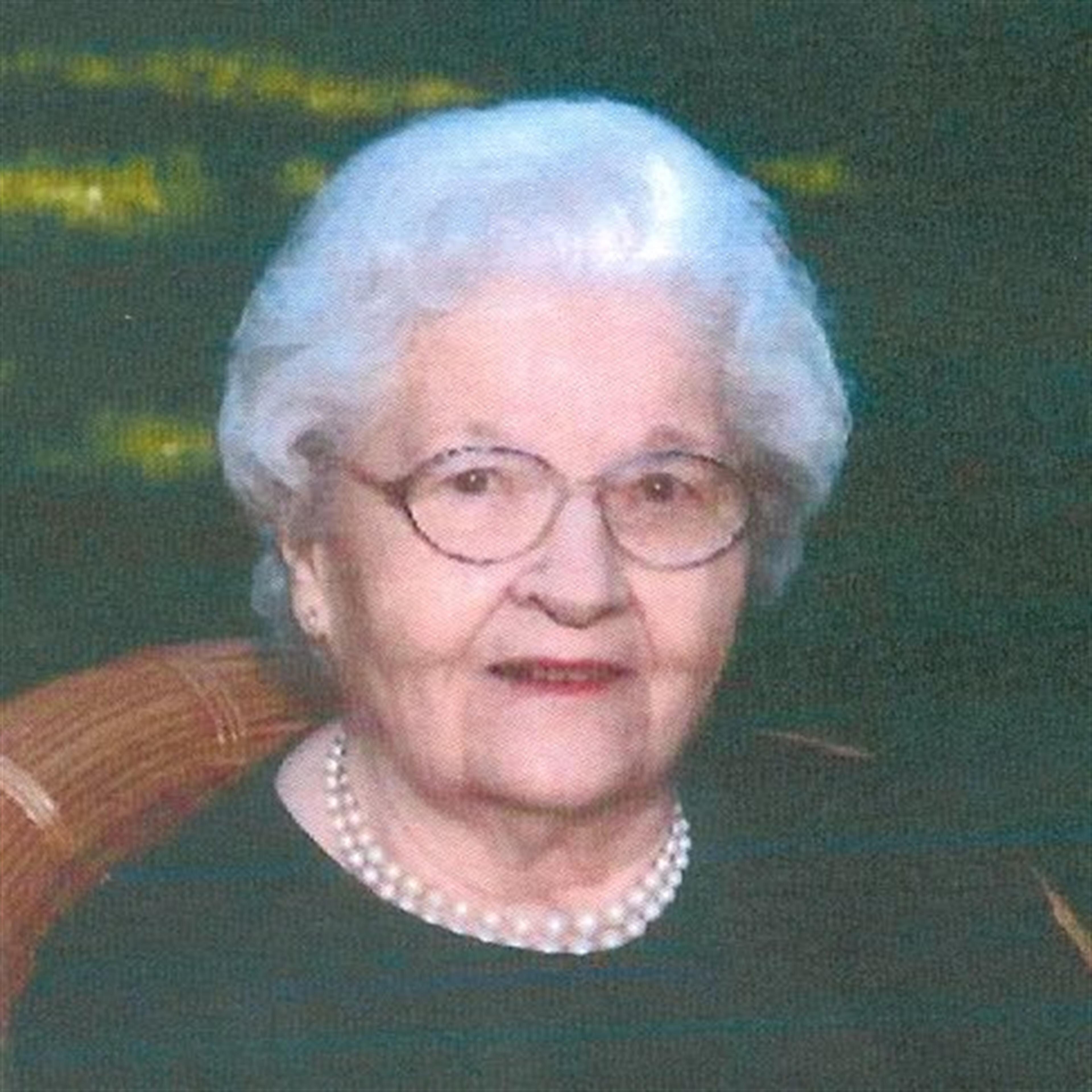 Lillian Taulbee