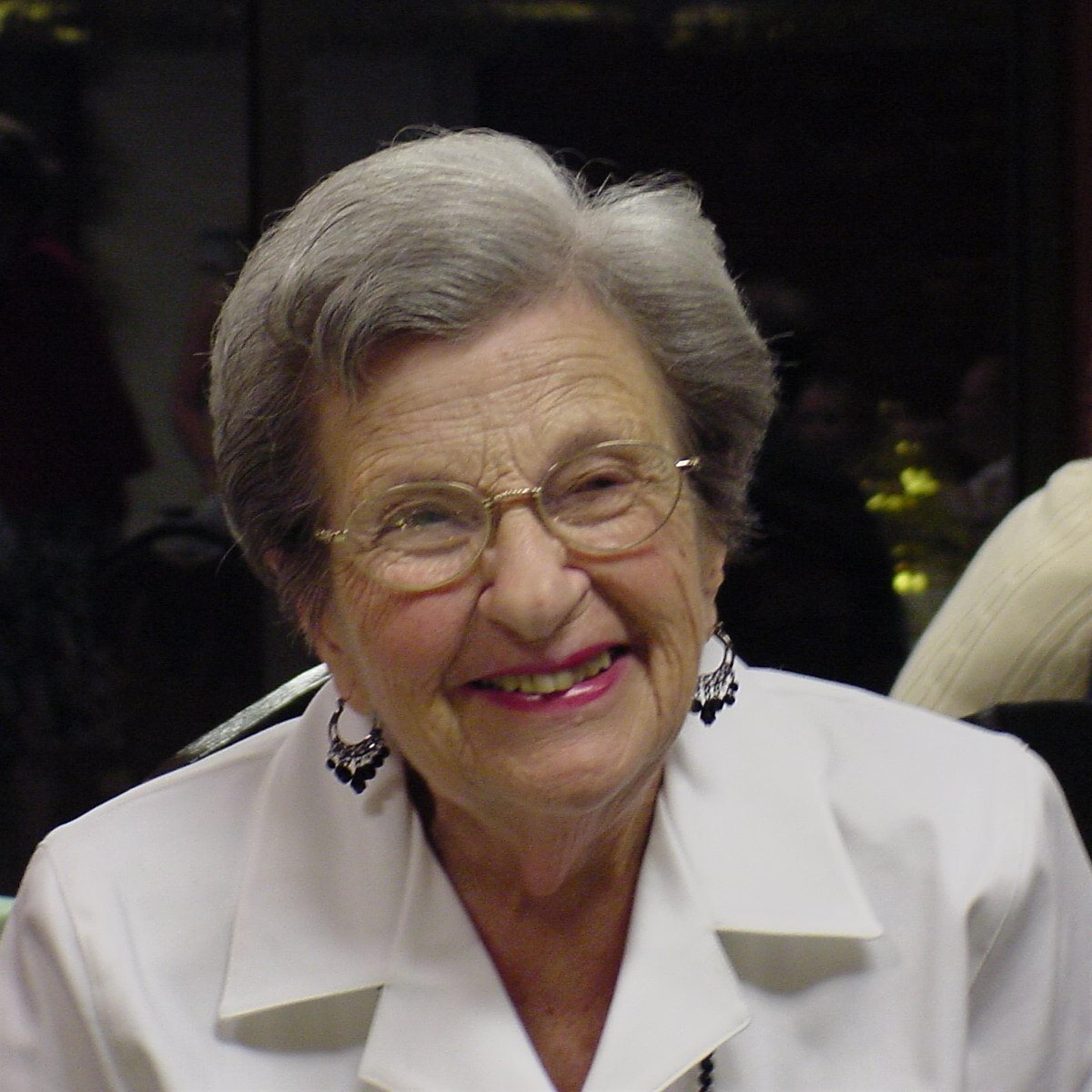 Miriam Cinnamon's obituary picture