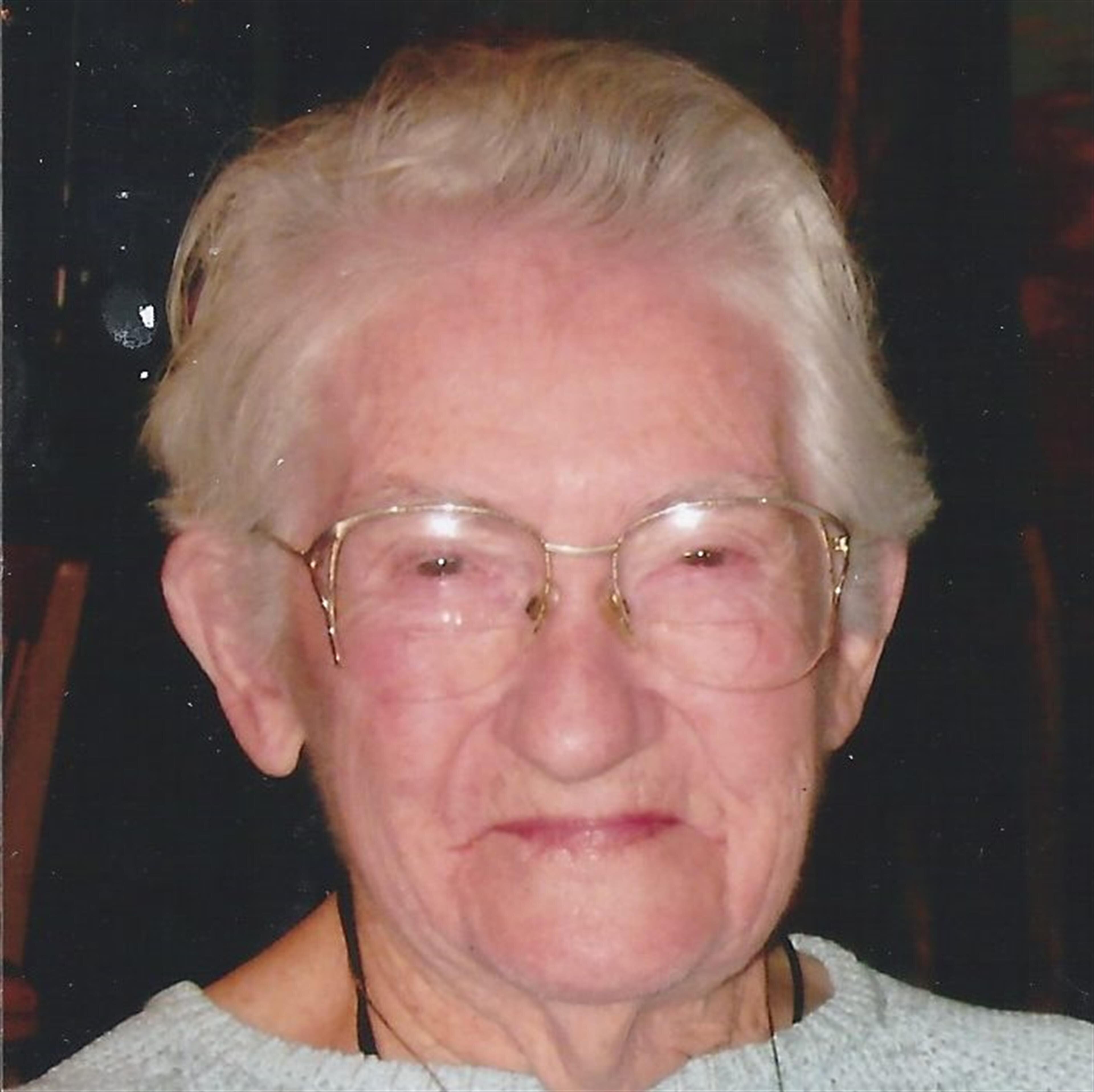 Juanita Holler (Lebanon)