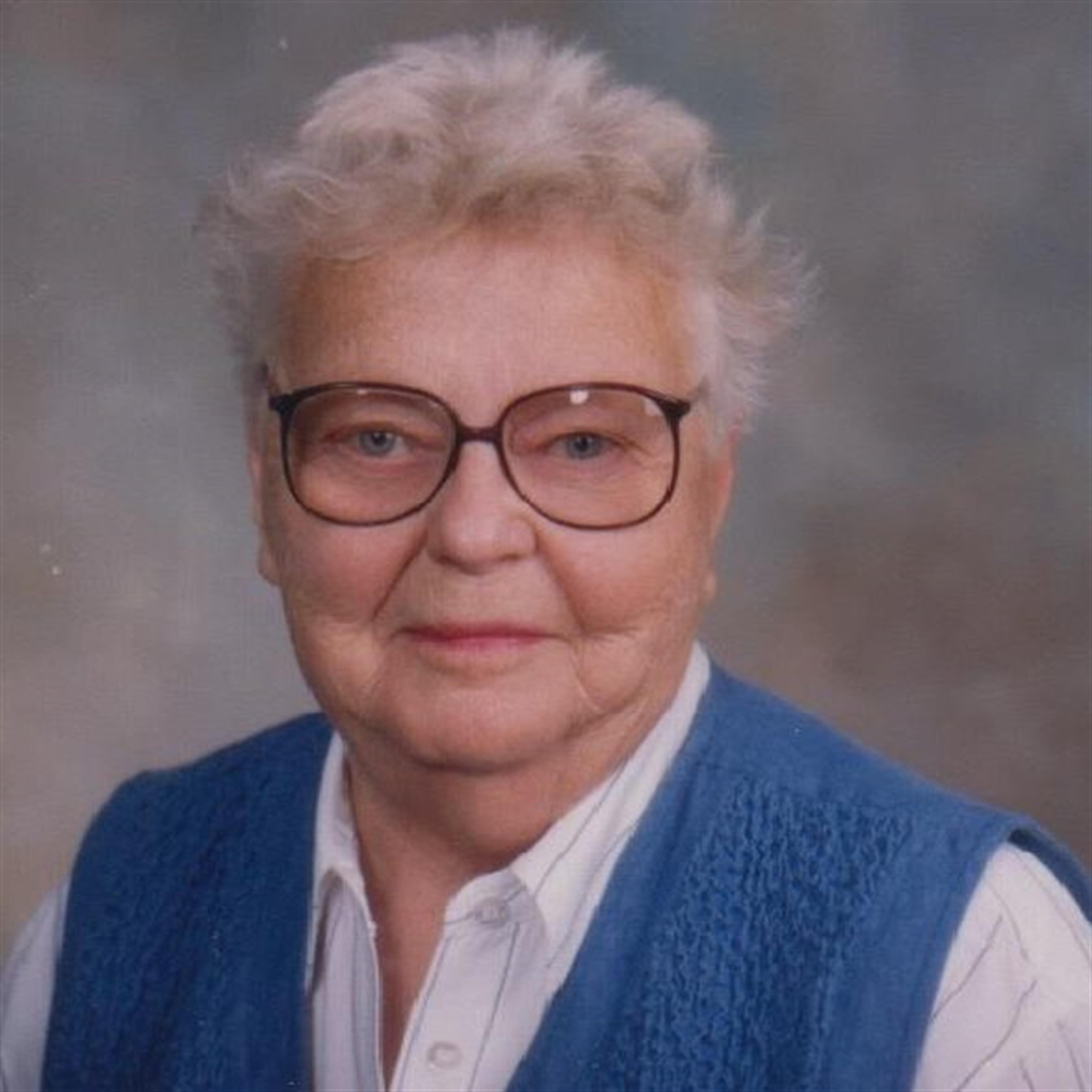 Eleanor "Dearie" Babcock