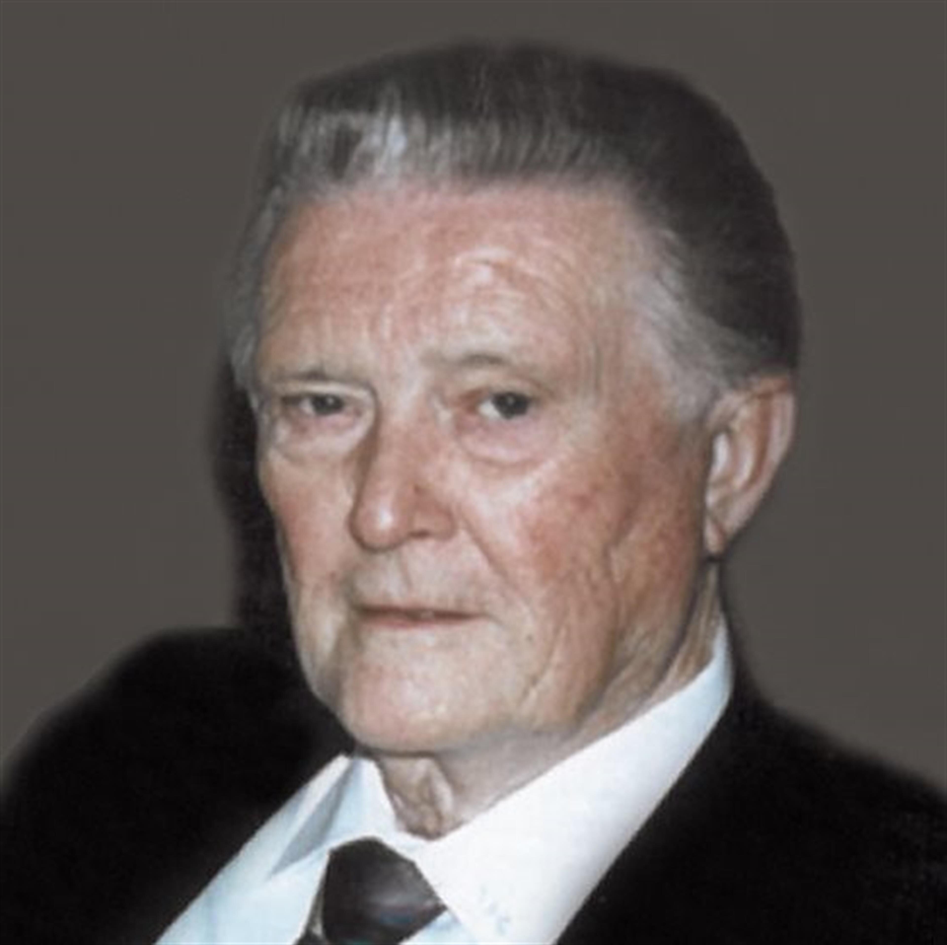 Lester A. Calvin Sr