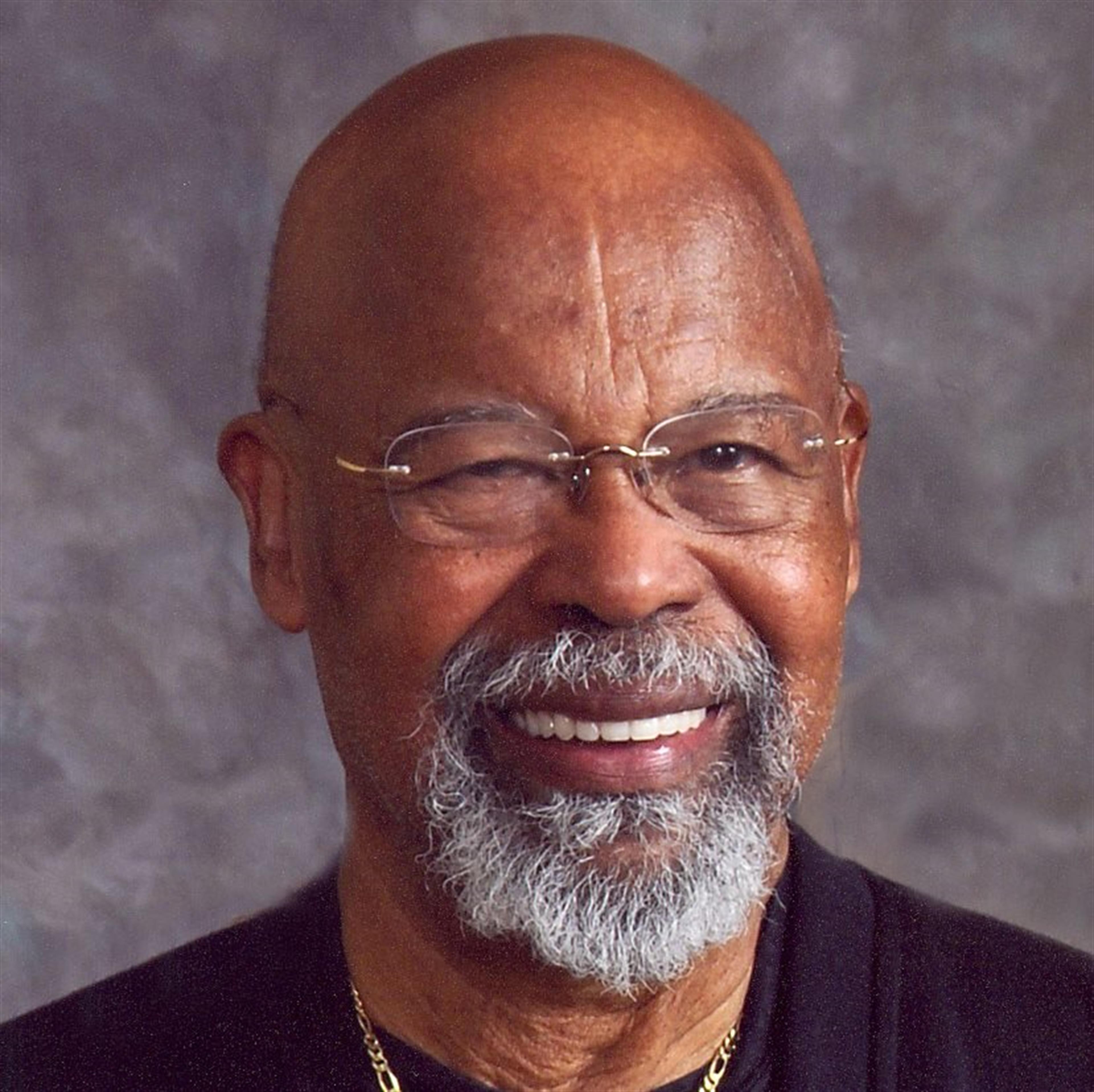 Rev. Frank Lester Sr. (Lebanon)