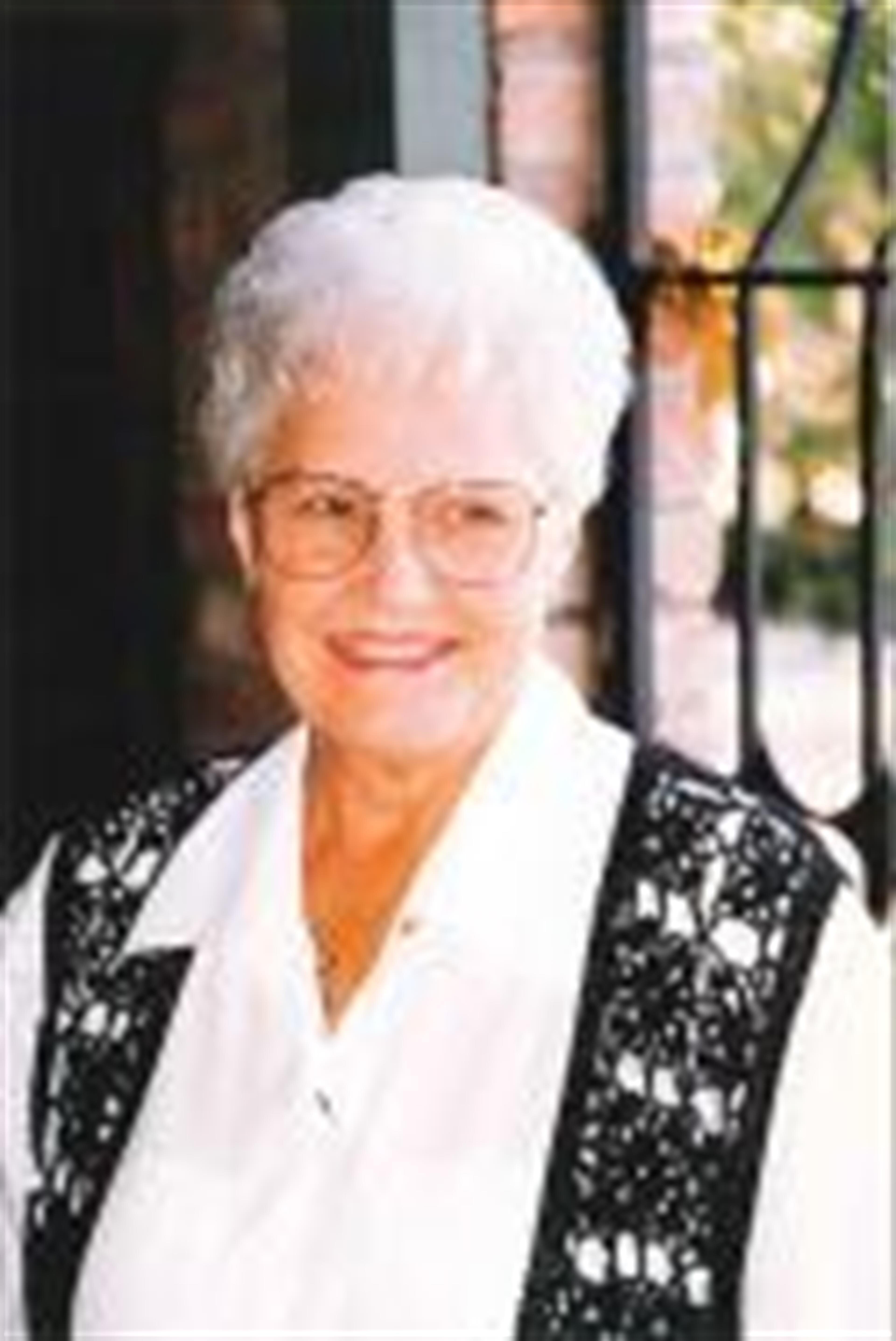 Elizabeth Betty Amaro