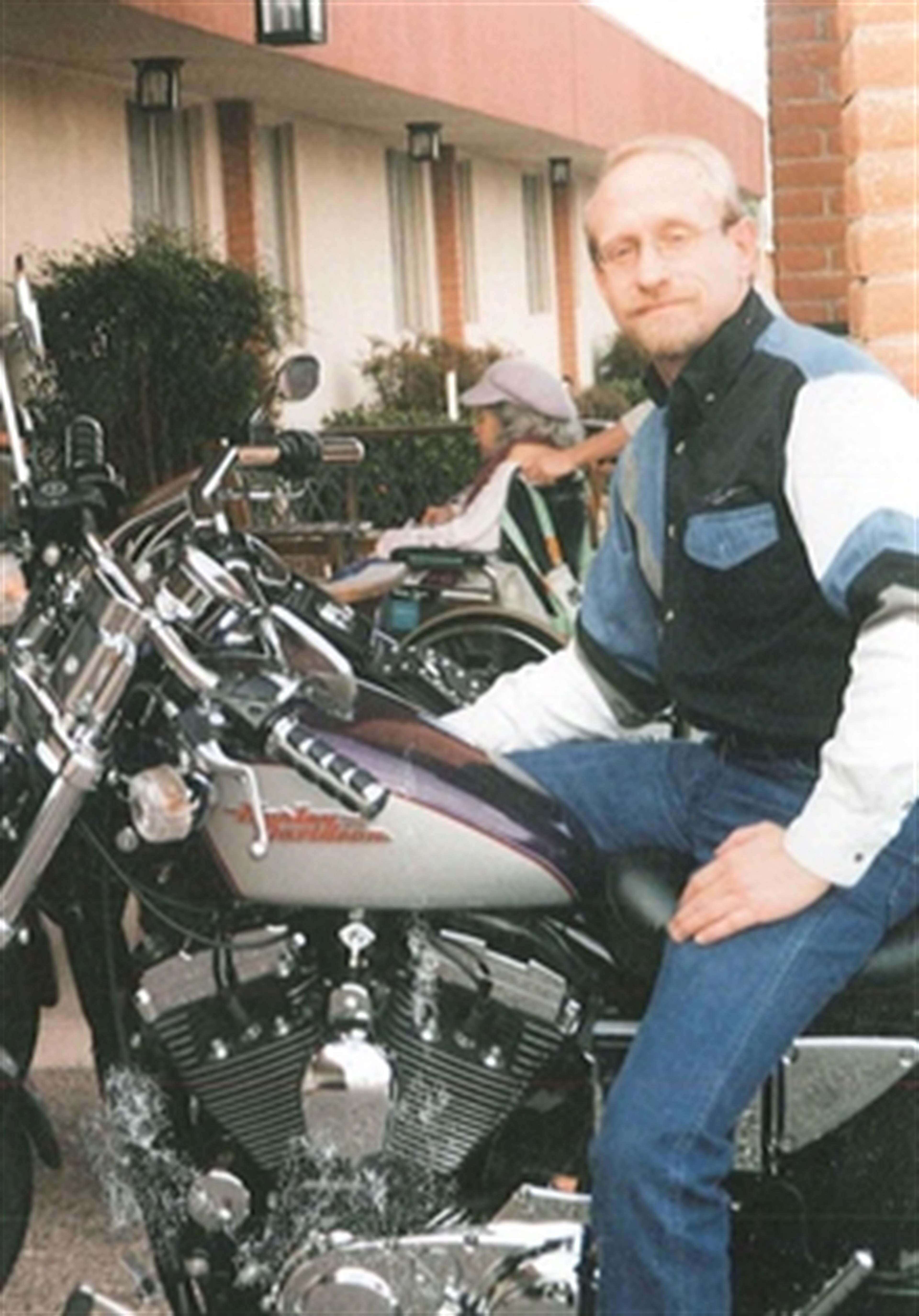 Carl David Atkinson