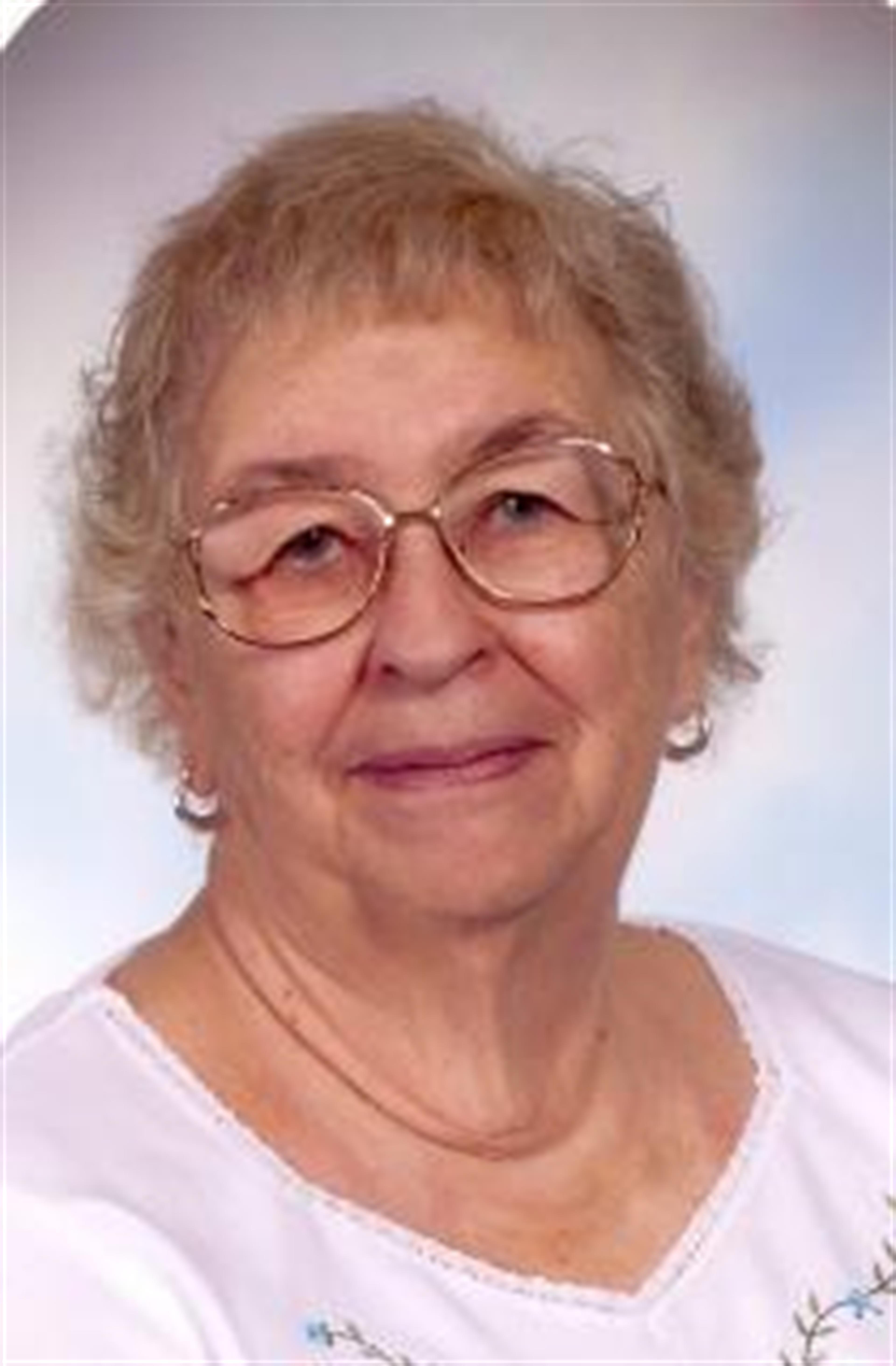 Helen Ella Van Buren's obituary picture