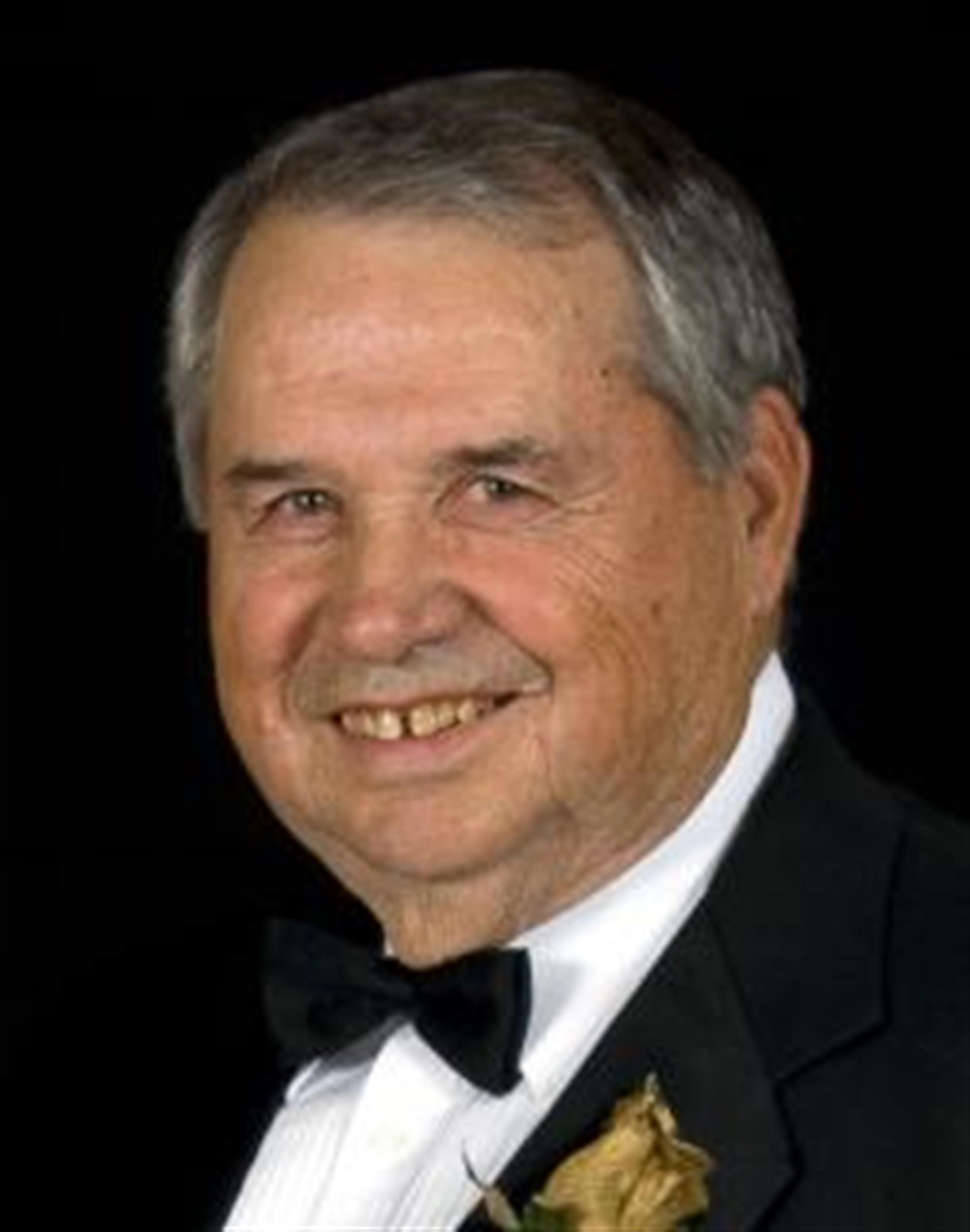 Kenneth H. Hofstetter's obituary picture