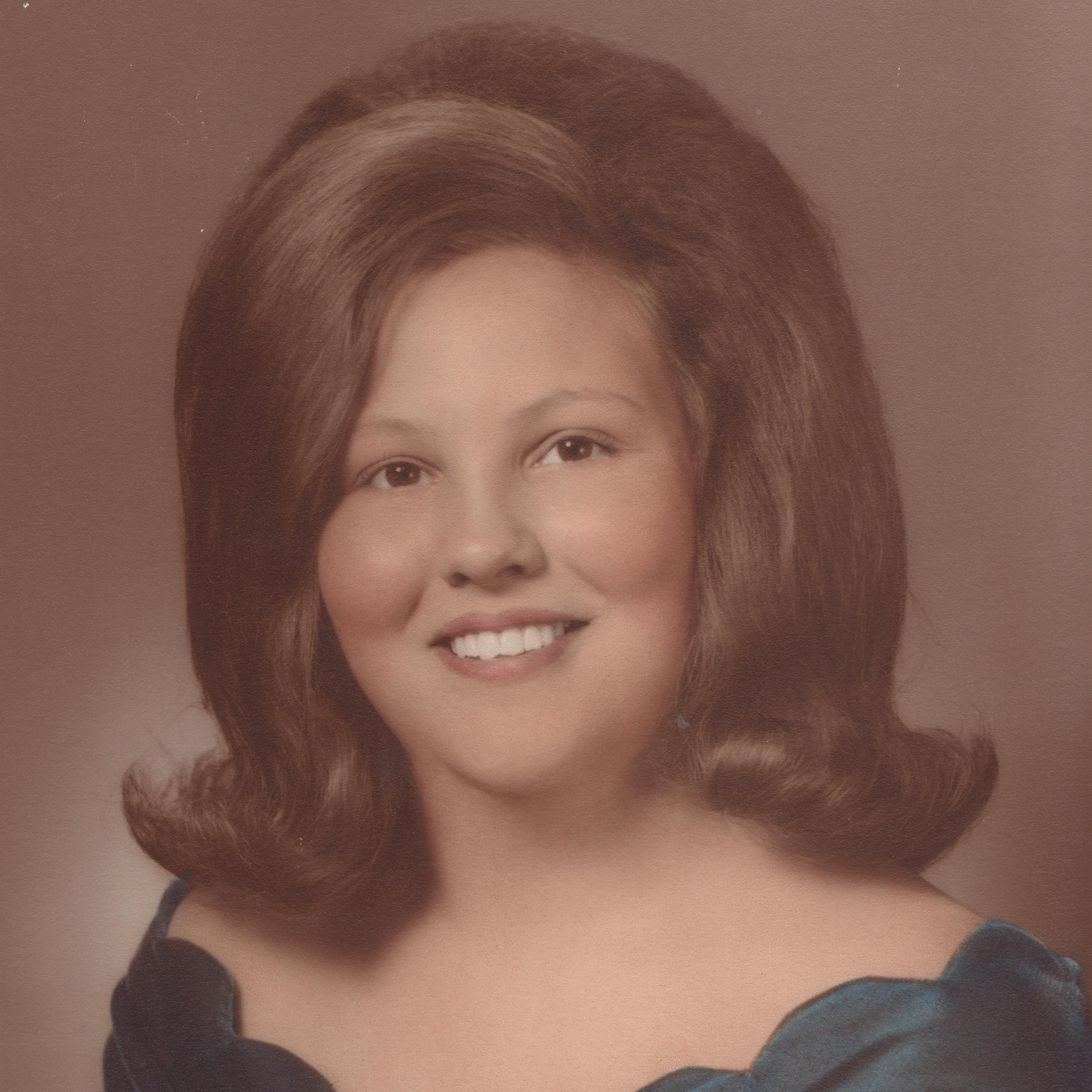 Mrs. Linda Sue Smithson