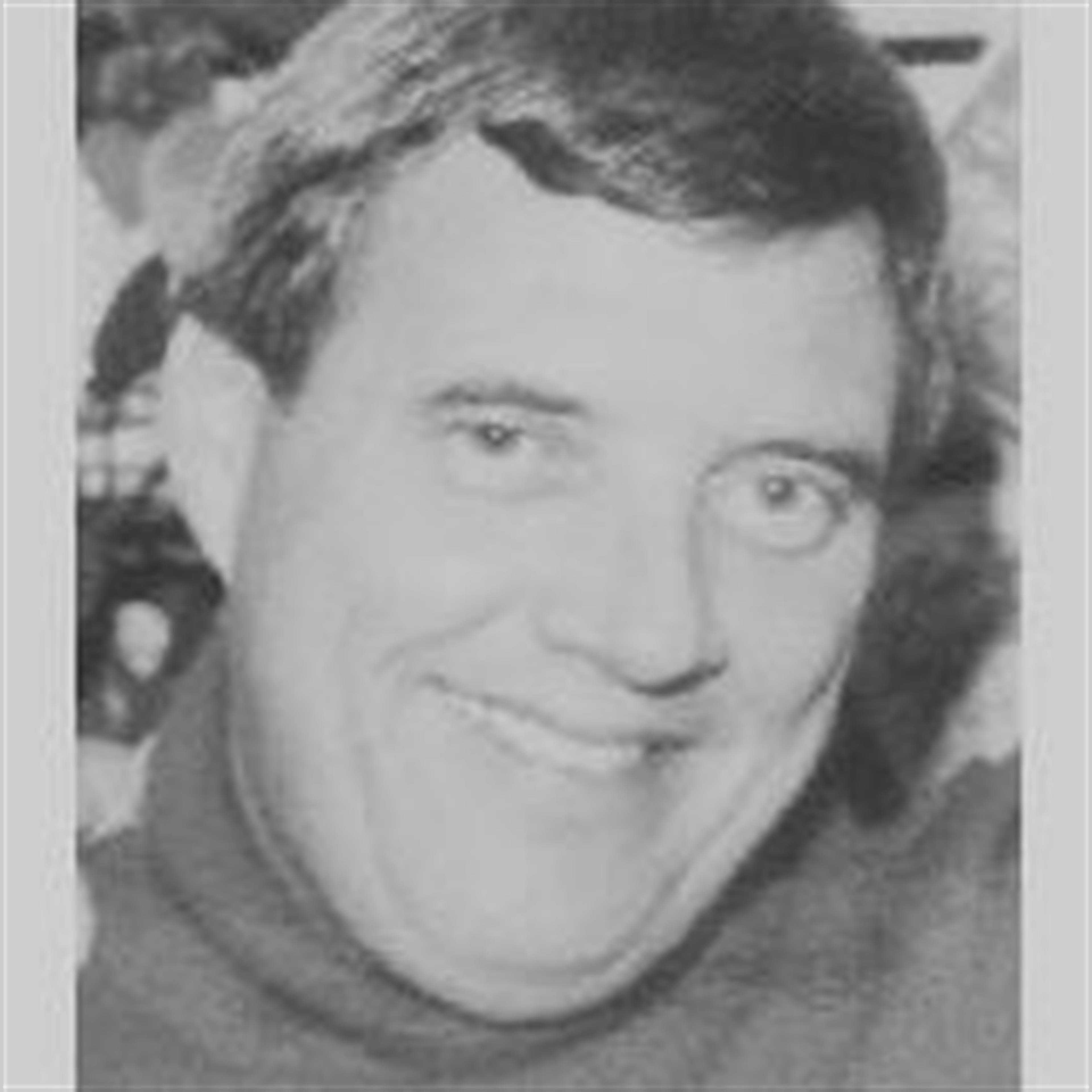 ROBERT G. TUFTS