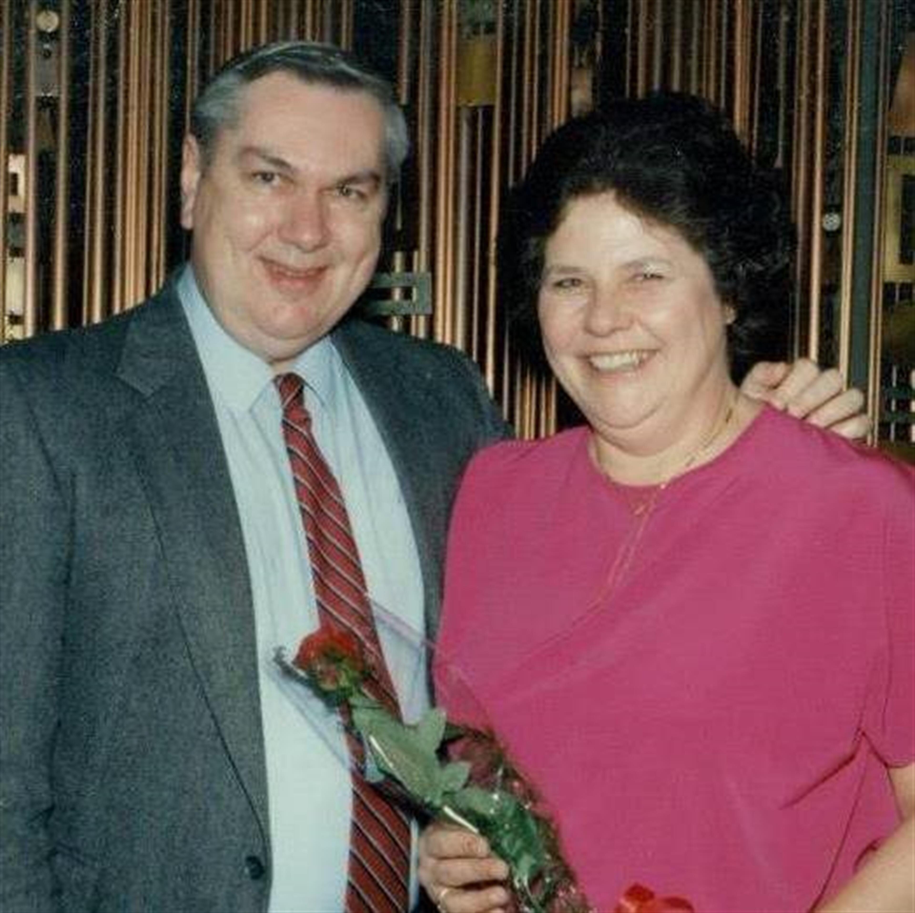 Donald E Osborn