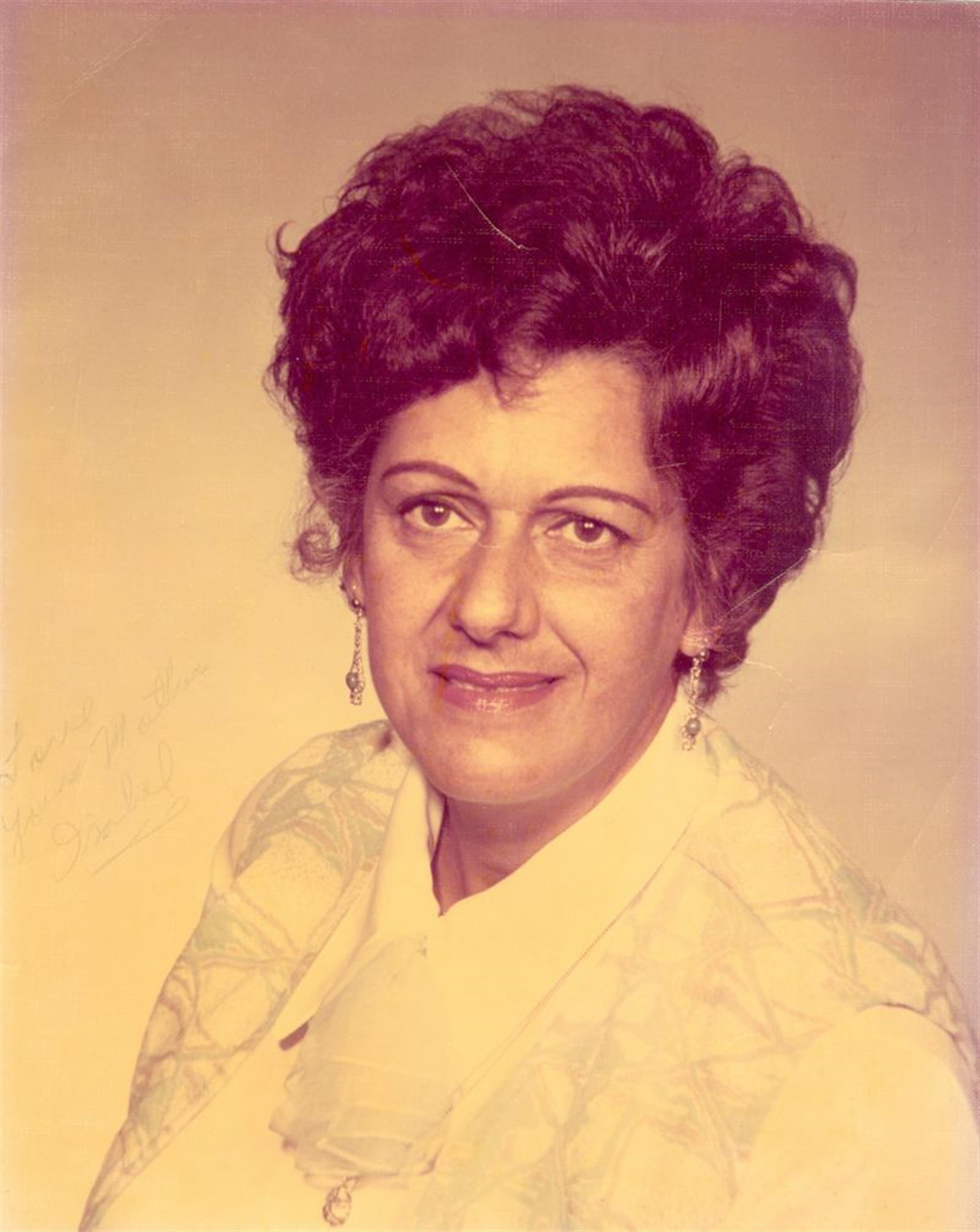 Isabel Morales