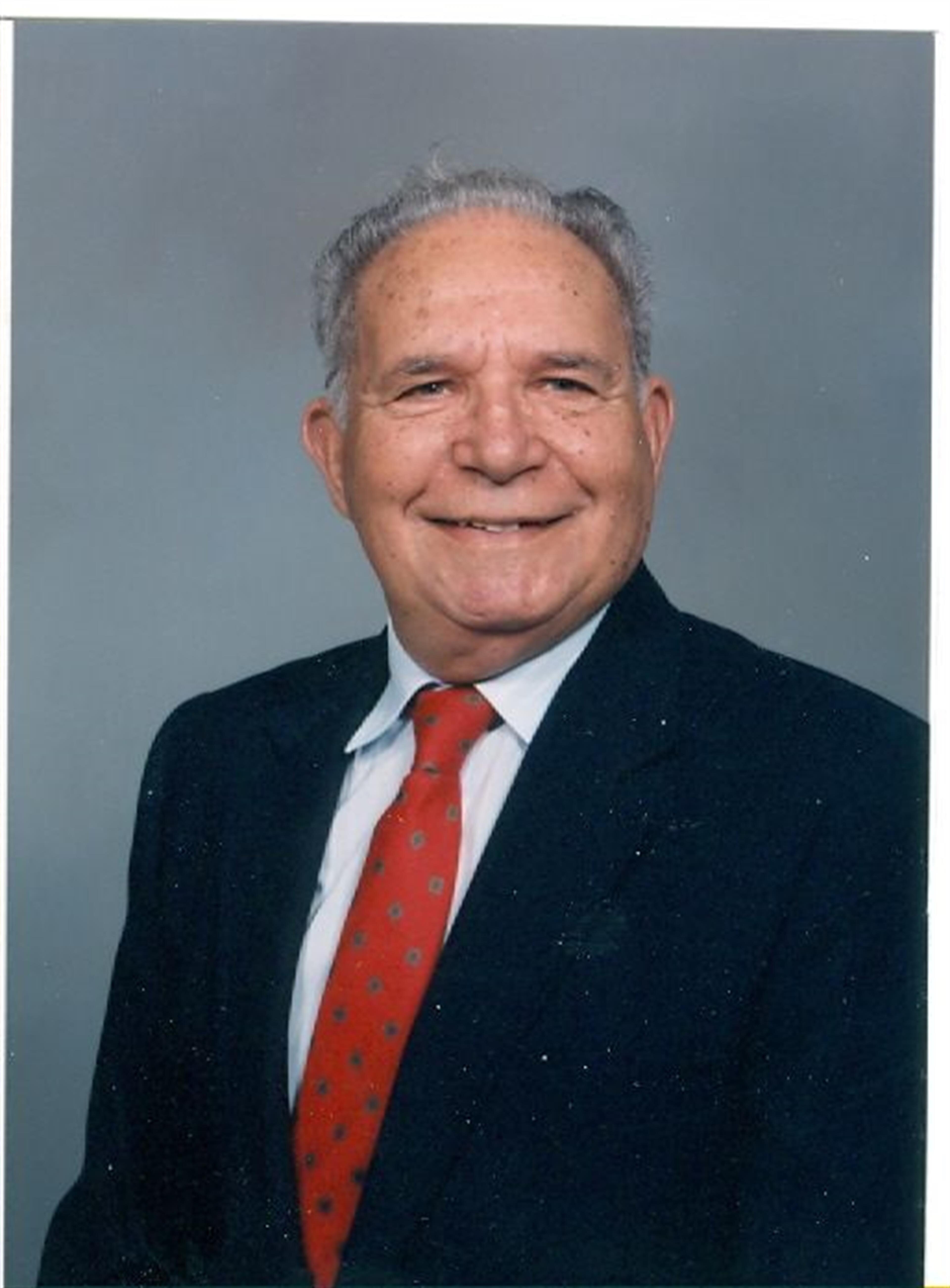 Mr. Roy Gonzalez Medero