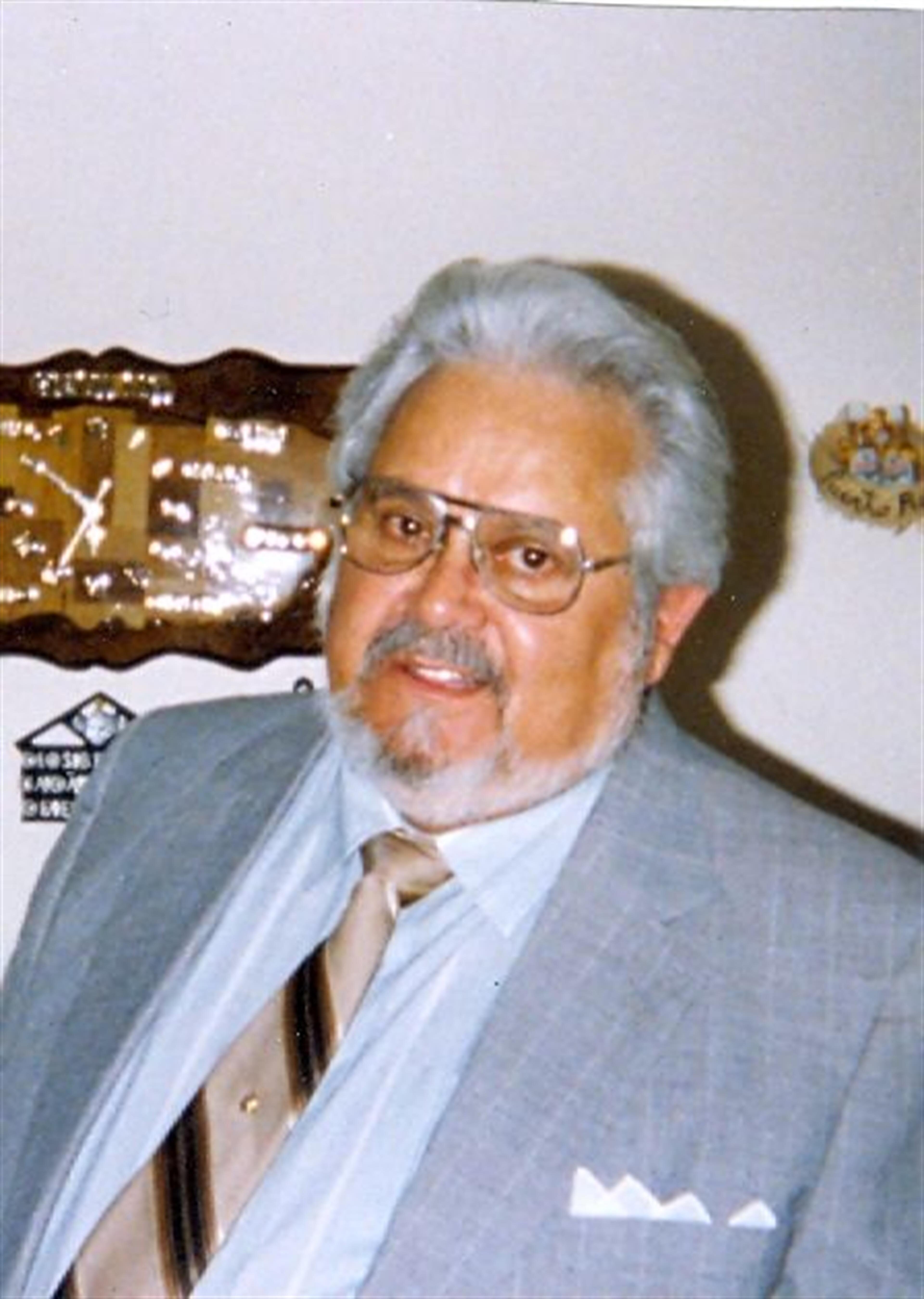 Mr Luis A Miranda