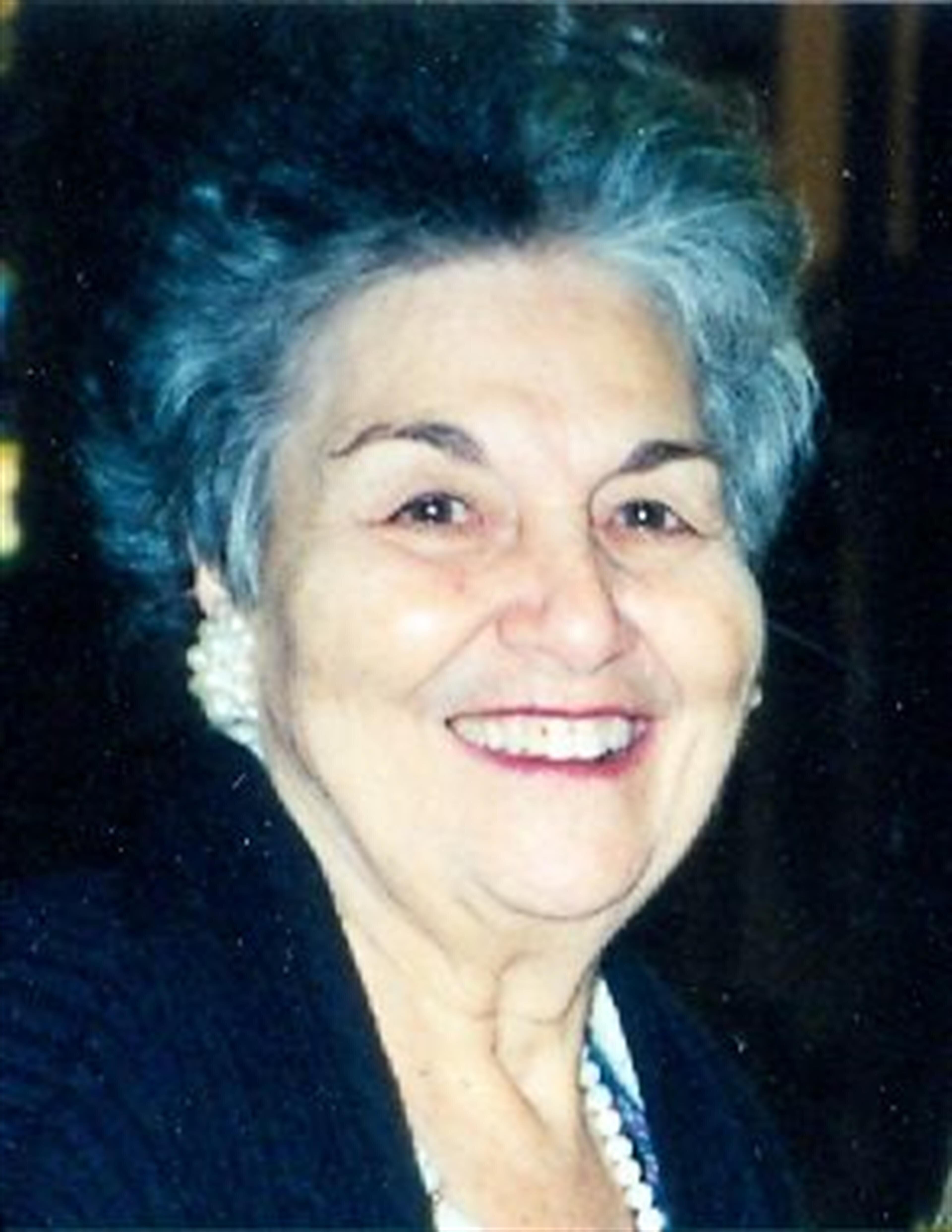 Mrs Carmen Rodriguez