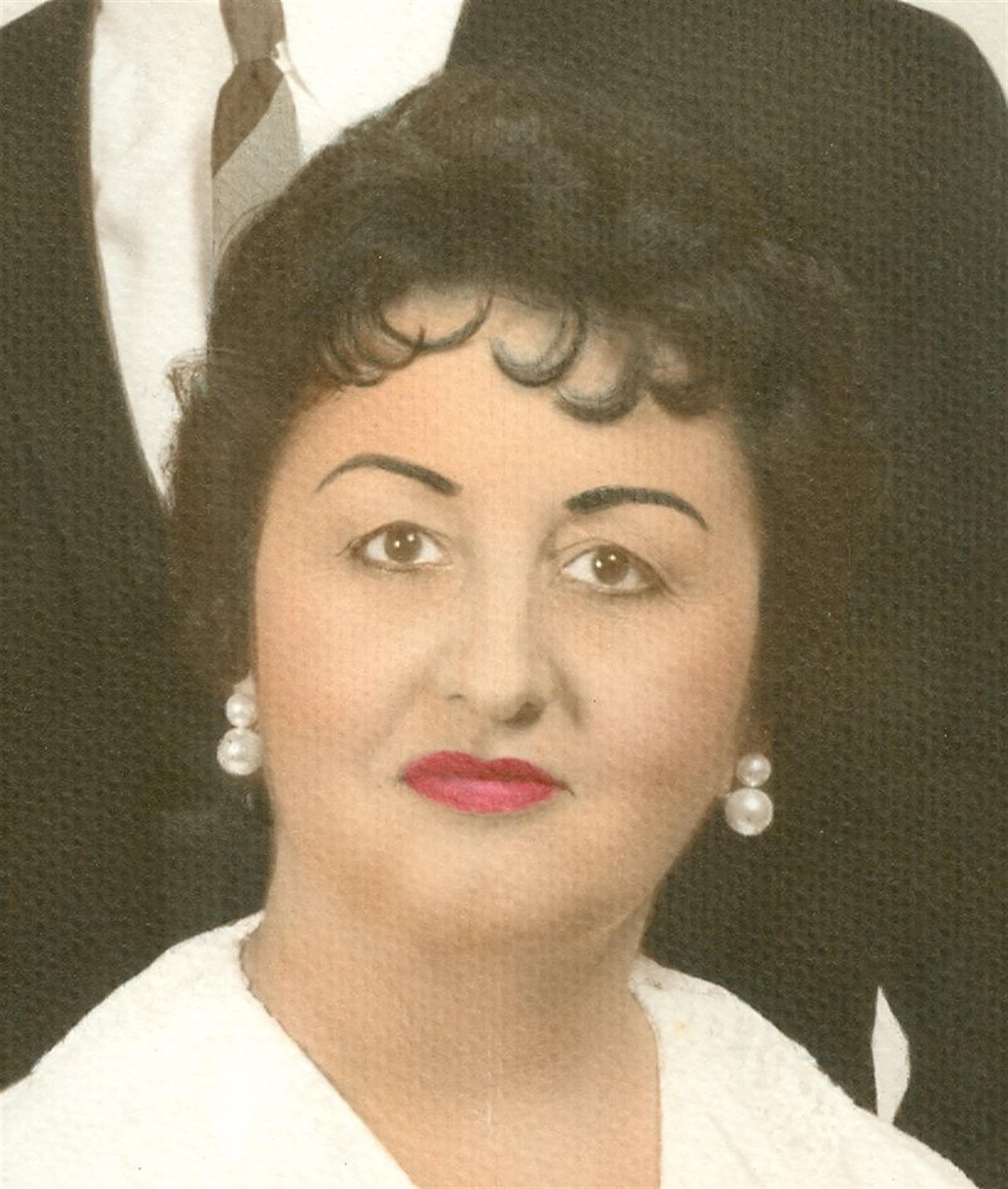 Dora Pardo