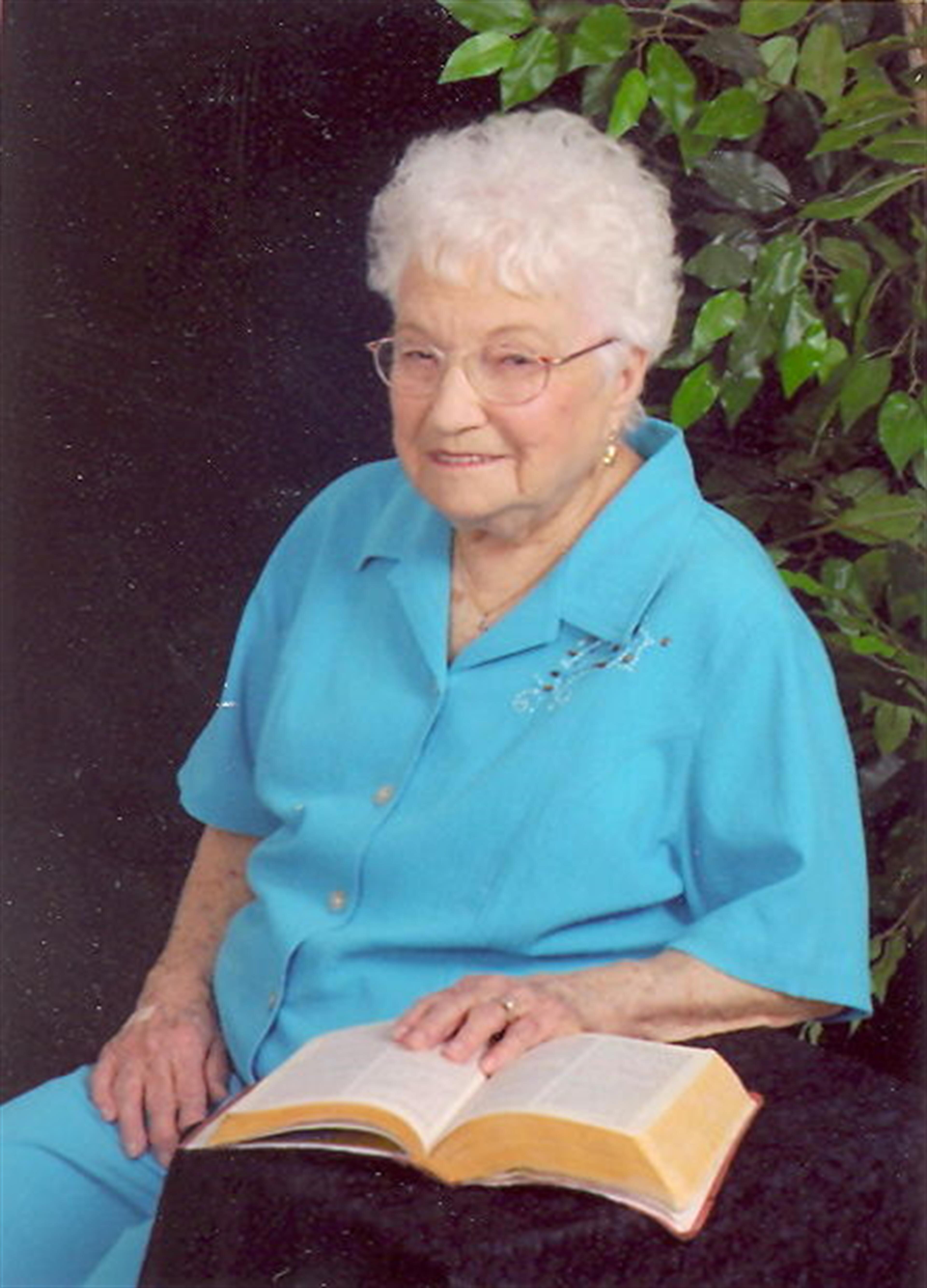 Maude Mathis